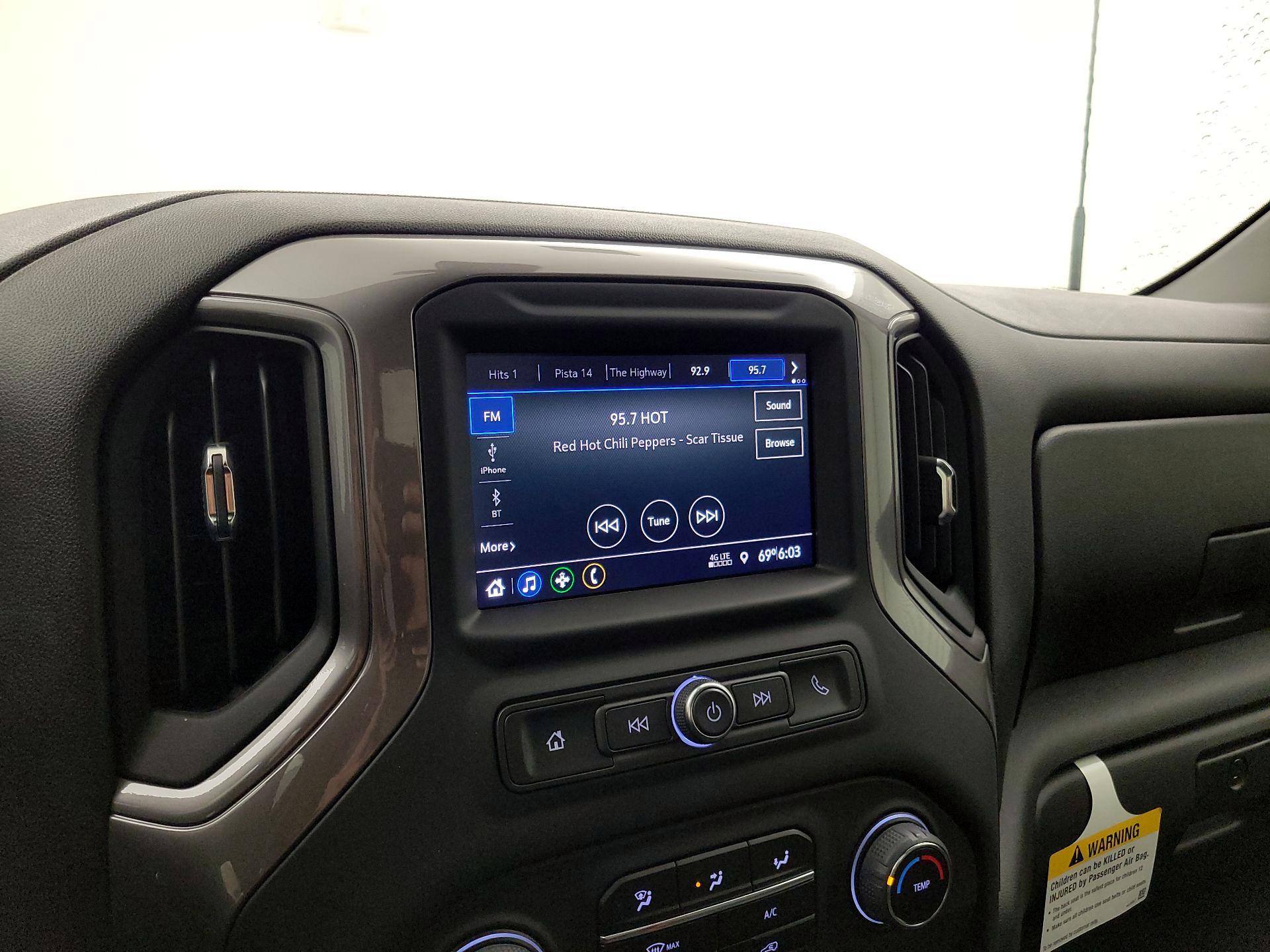 Thumbnail: 2022 Chevrolet Silverado 2500 - 15