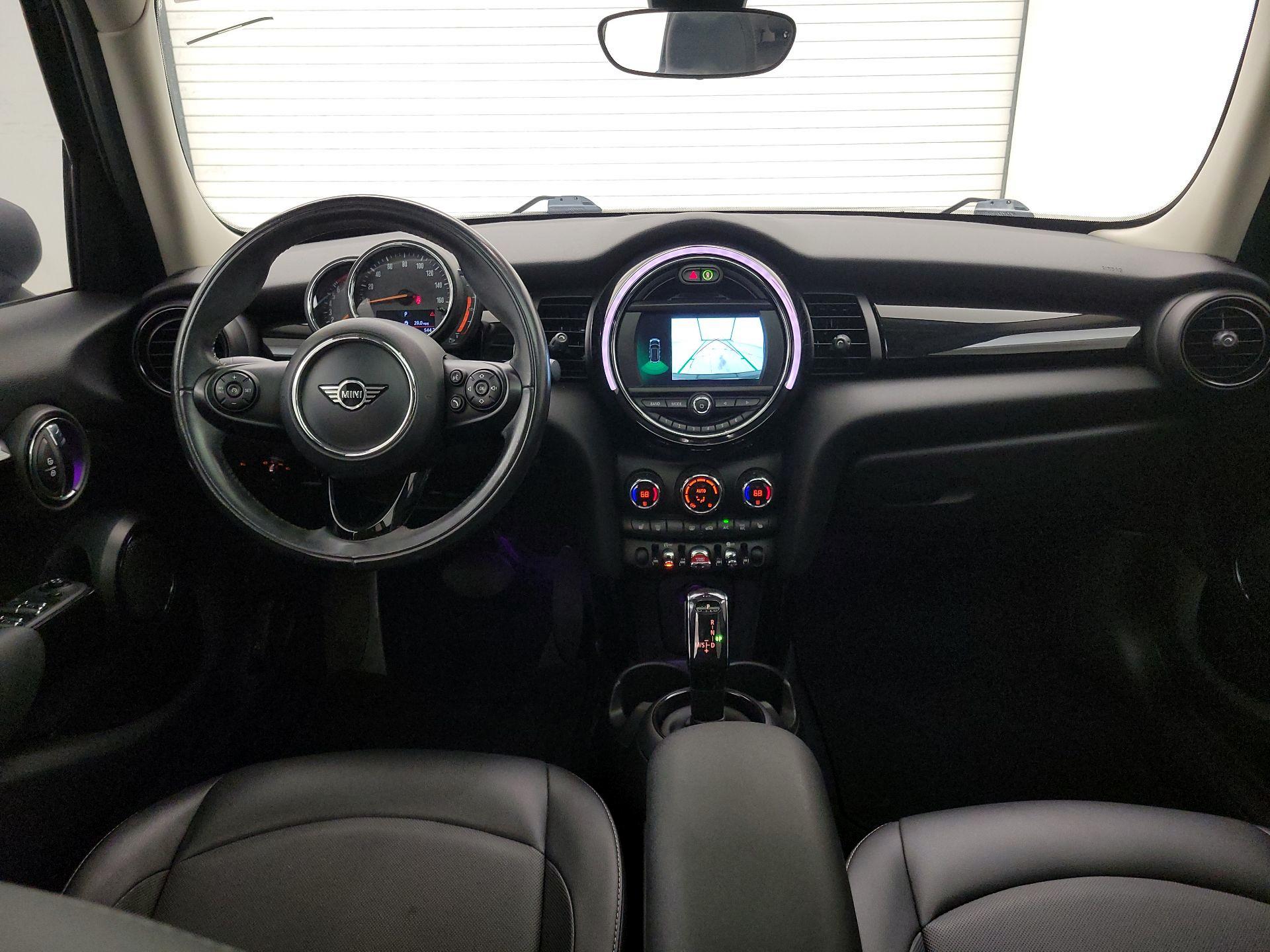 Thumbnail: 2020 MINI Cooper Hardtop - 9