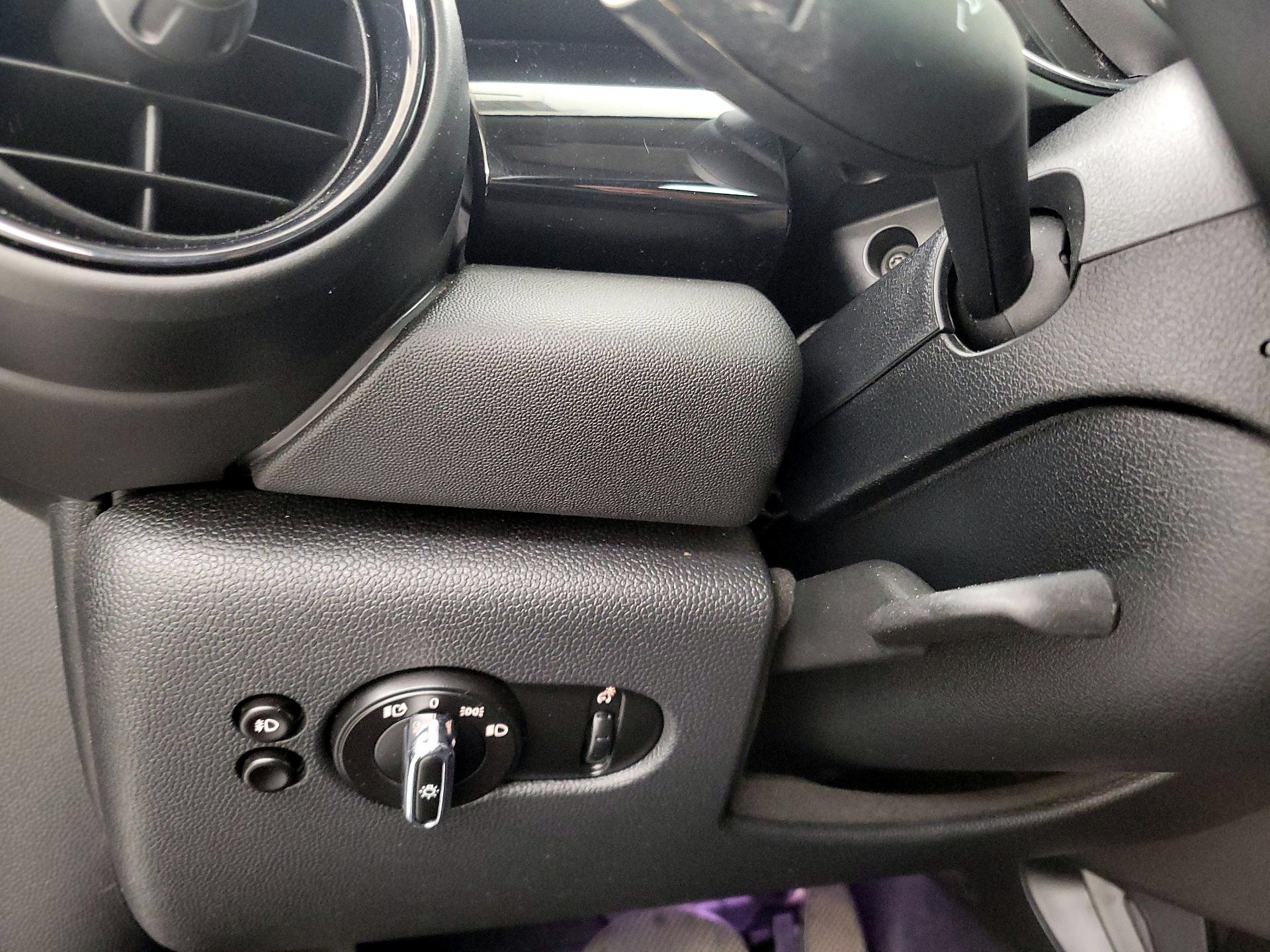 Thumbnail: 2020 MINI Cooper Hardtop - 13