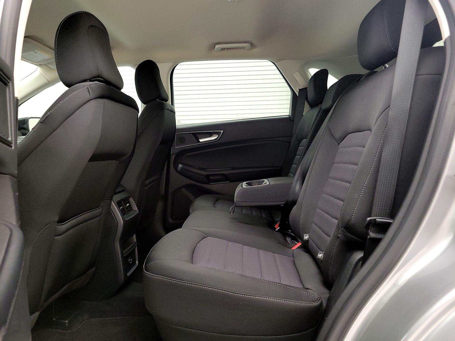 Thumbnail: 2022 Ford Edge - 19