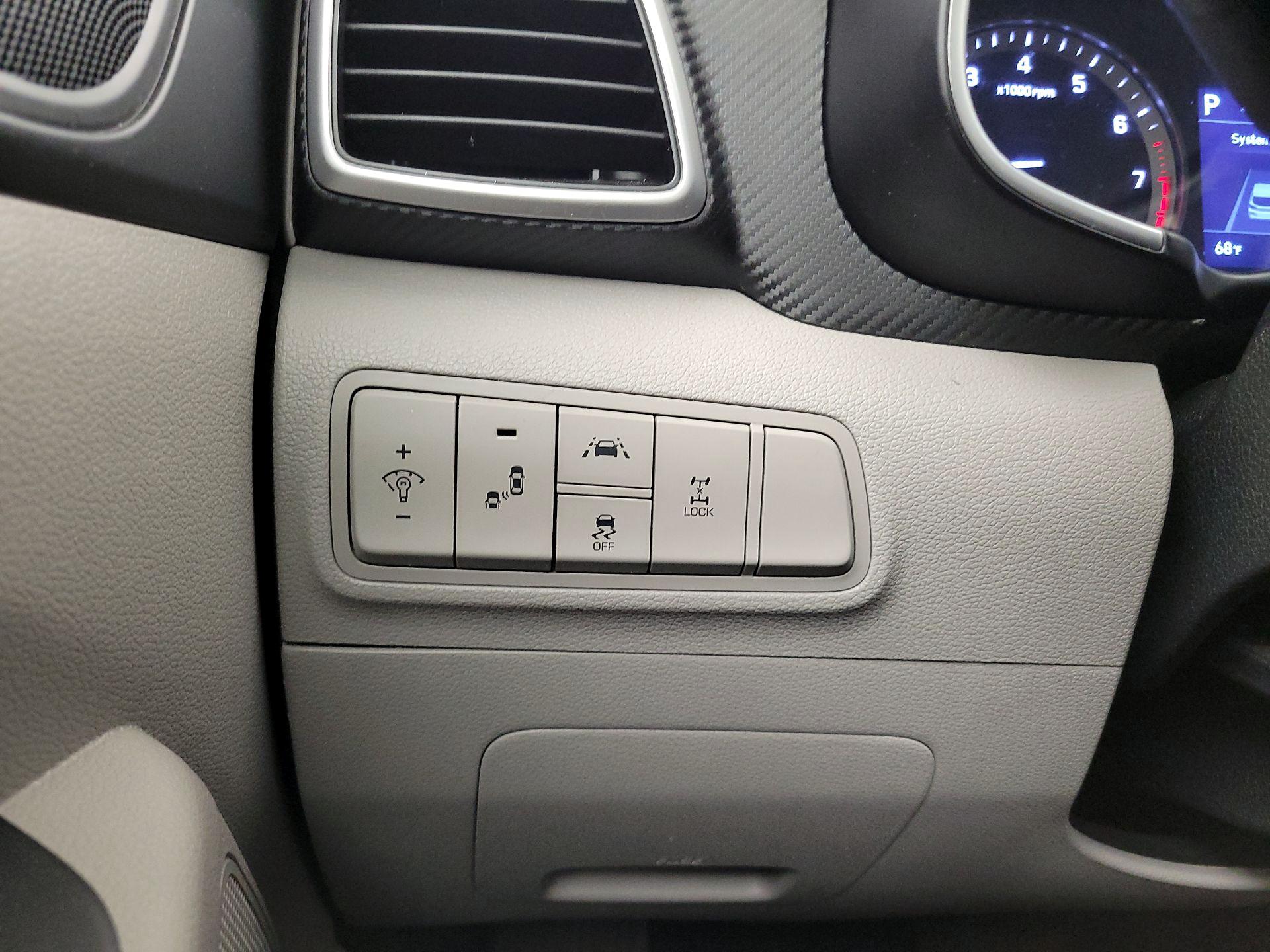 Thumbnail: 2019 Hyundai Tucson - 13