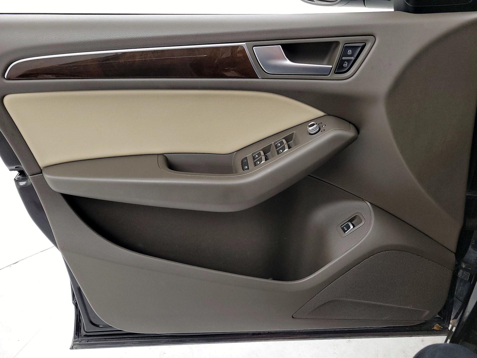 Thumbnail: 2017 Audi Q5 - 12