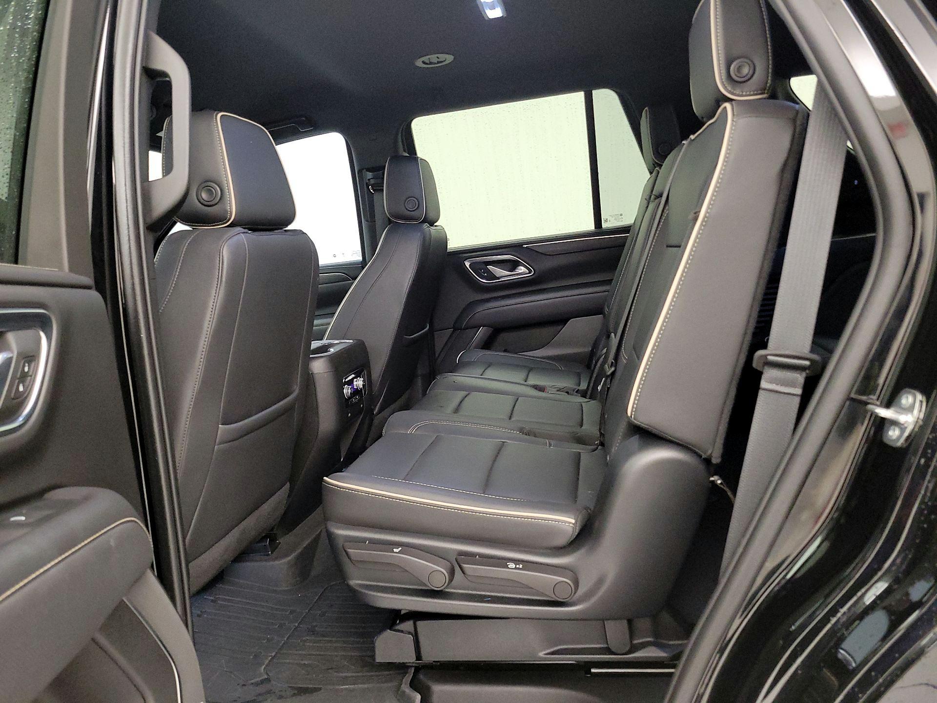 Thumbnail: 2023 GMC Yukon - 20