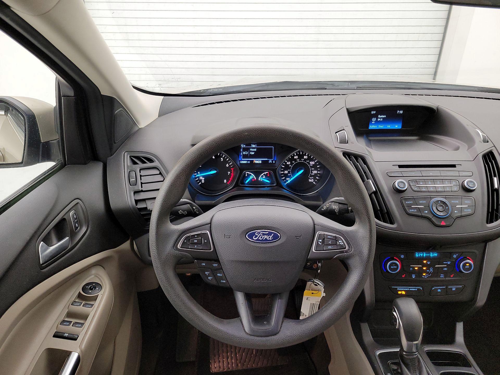 Thumbnail: 2018 Ford Escape - 10