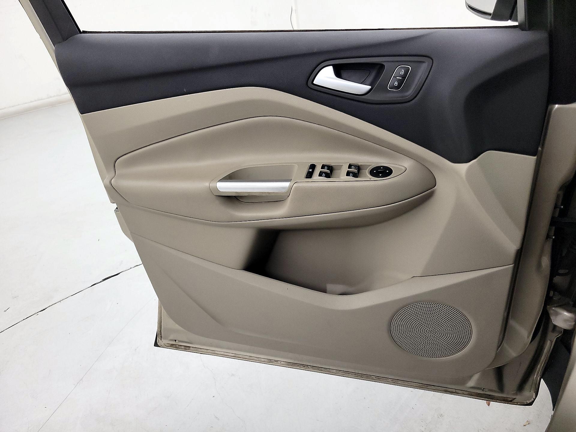 Thumbnail: 2018 Ford Escape - 12