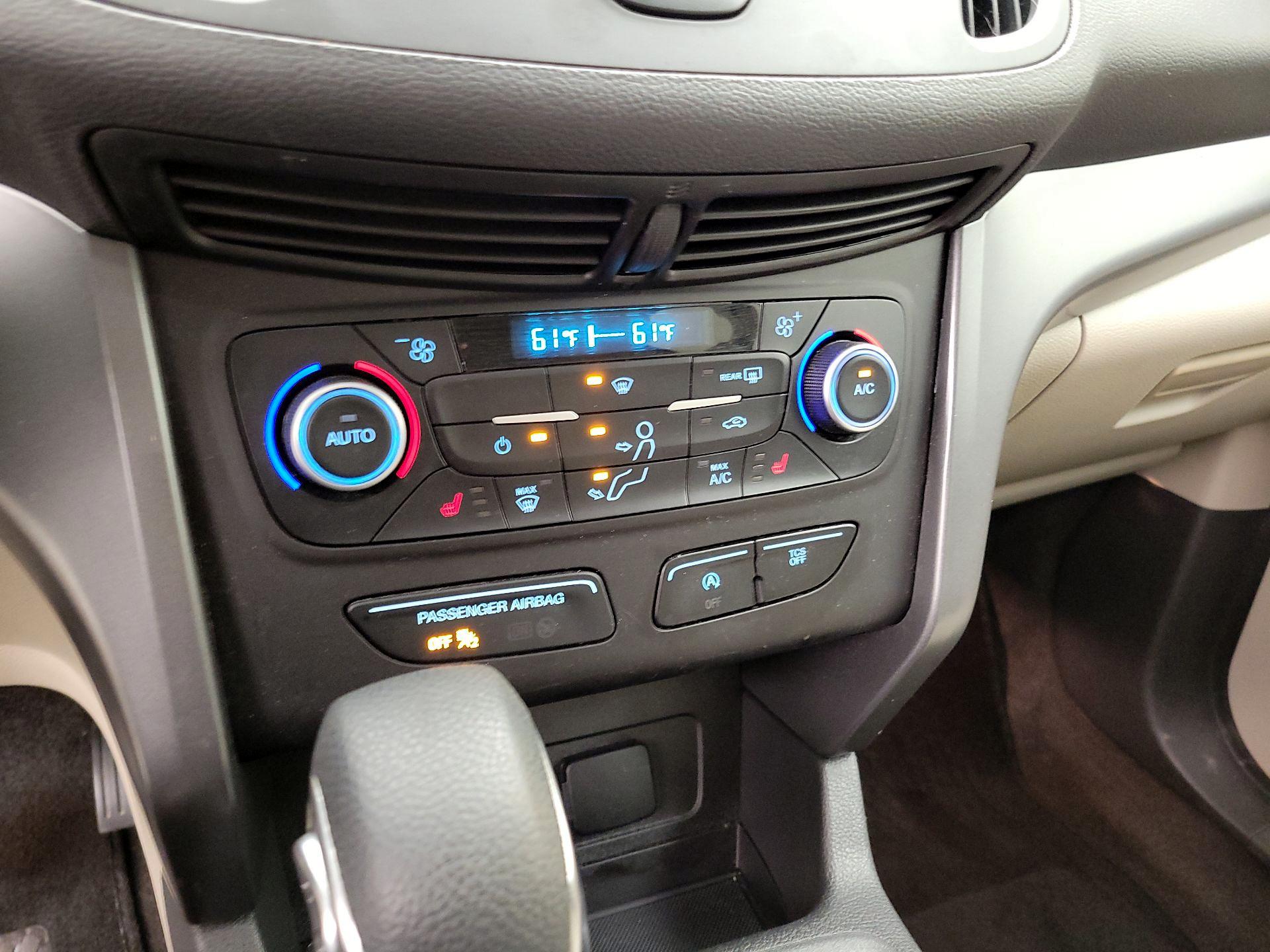 Thumbnail: 2018 Ford Escape - 16