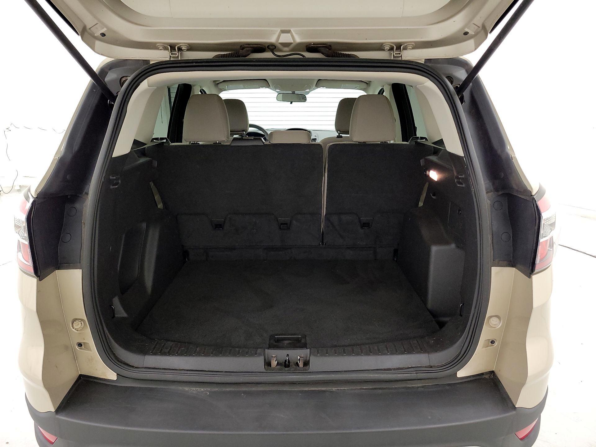 Thumbnail: 2018 Ford Escape - 20