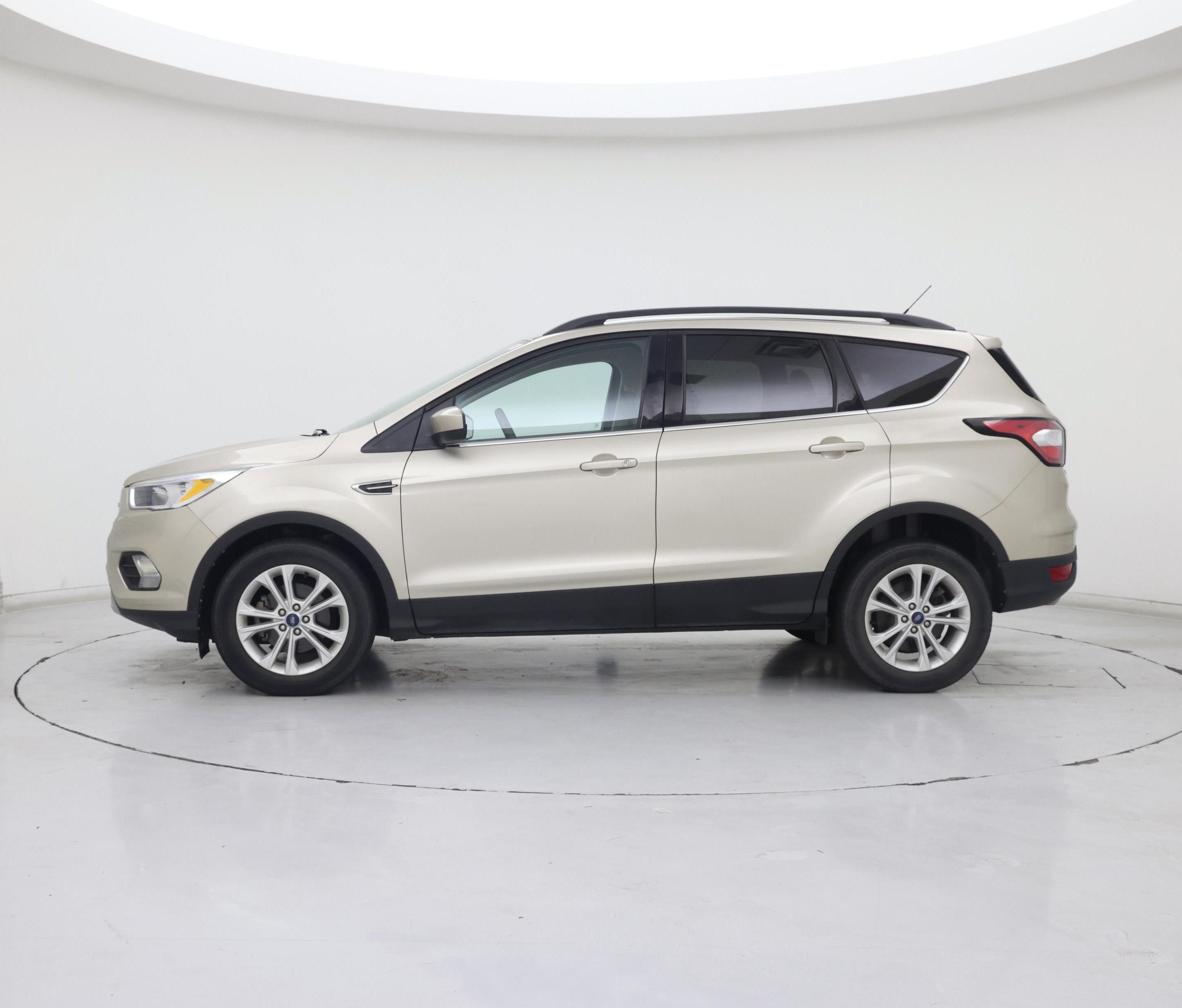 Thumbnail: 2018 Ford Escape - 3