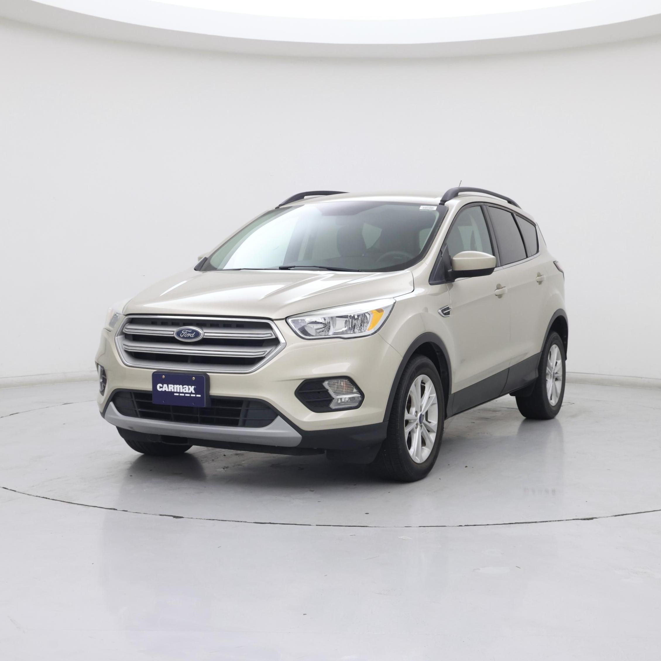 Thumbnail: 2018 Ford Escape - 4