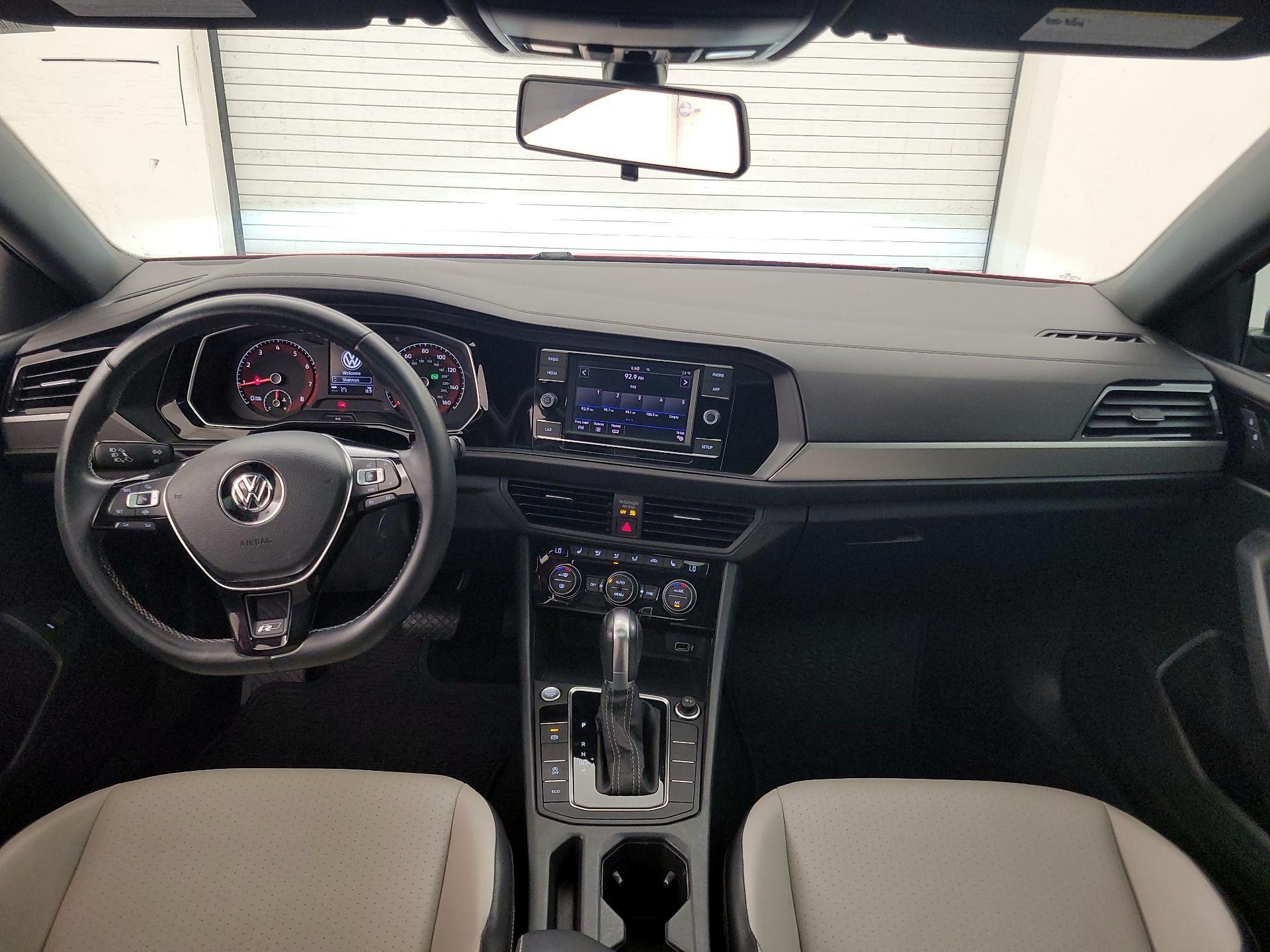 Thumbnail: 2019 Volkswagen Jetta - 9