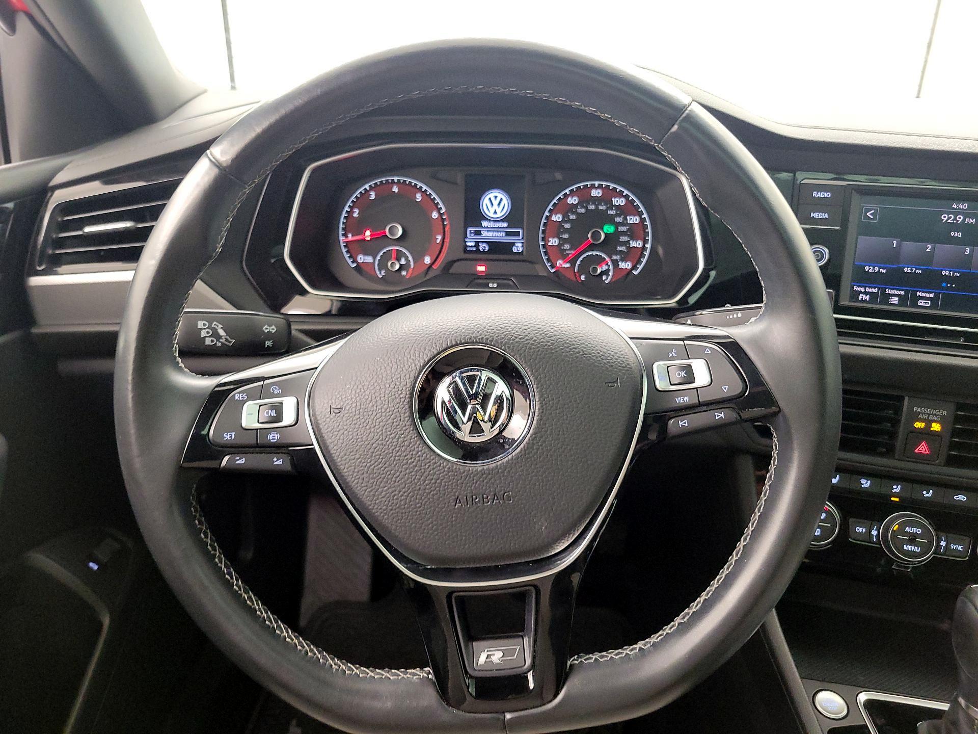 Thumbnail: 2019 Volkswagen Jetta - 10