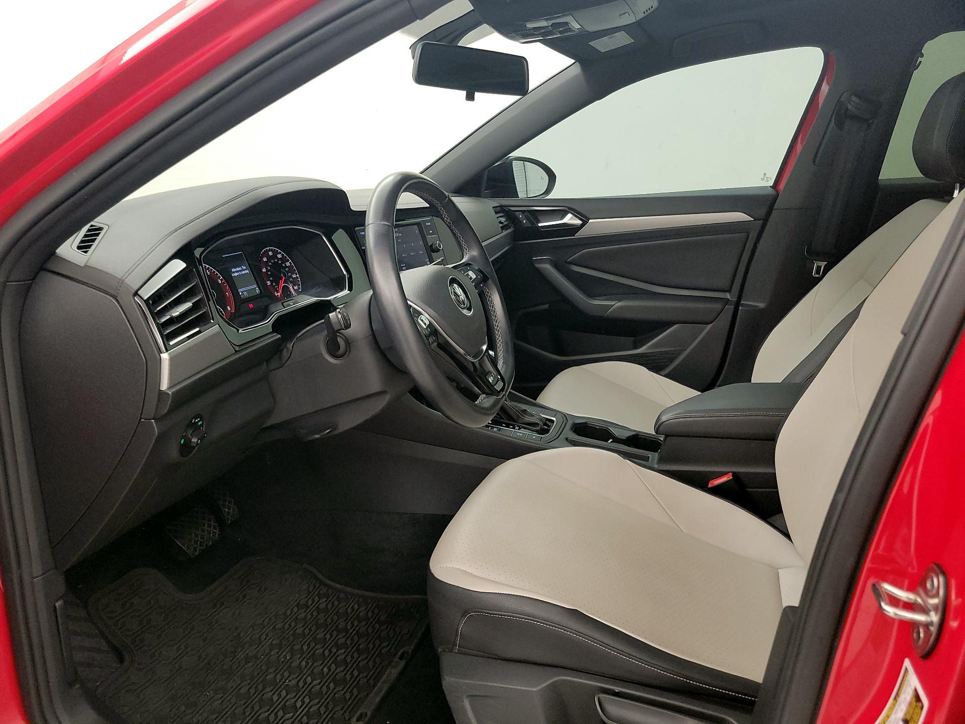 Thumbnail: 2019 Volkswagen Jetta - 11