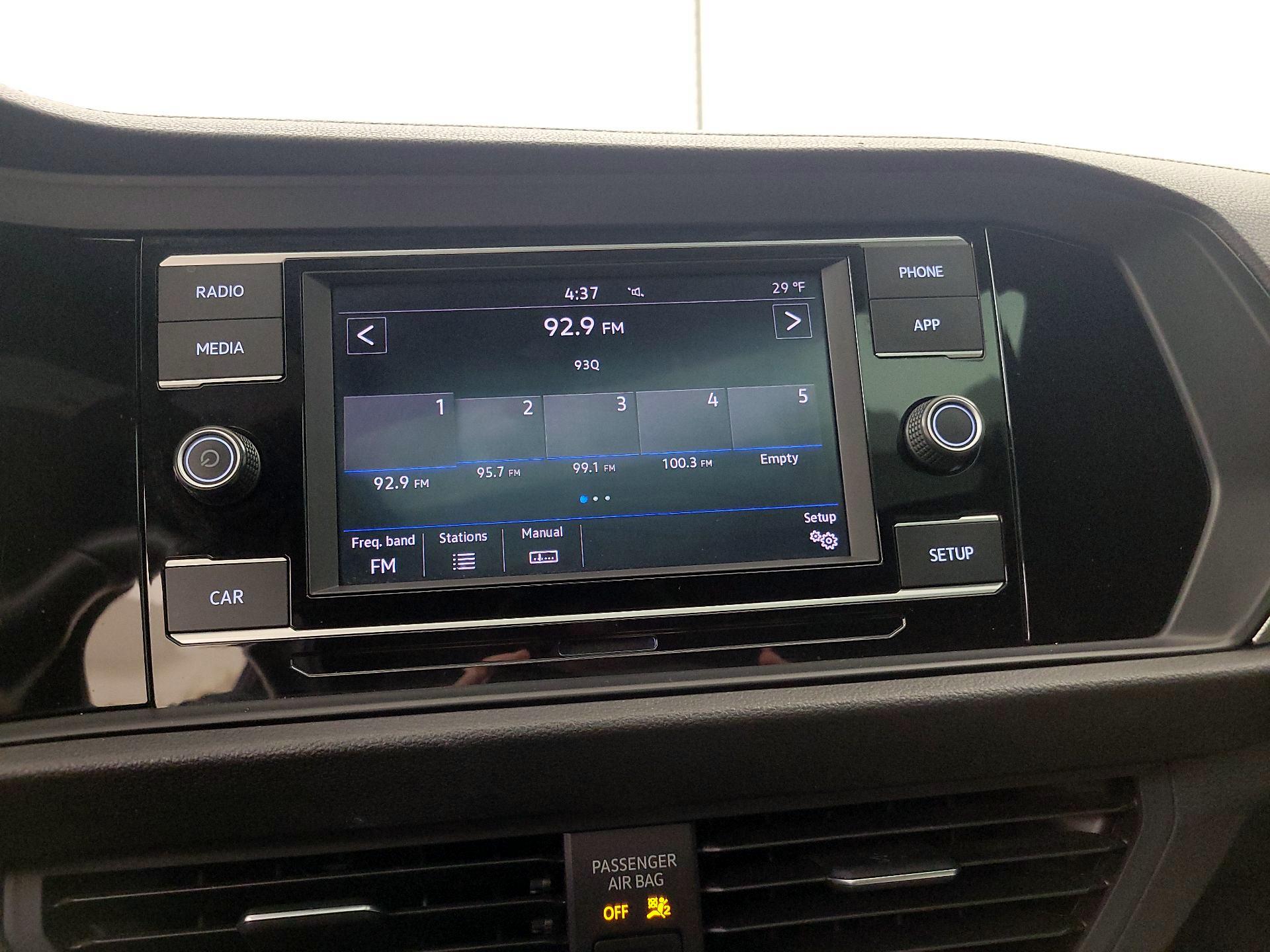 Thumbnail: 2019 Volkswagen Jetta - 15