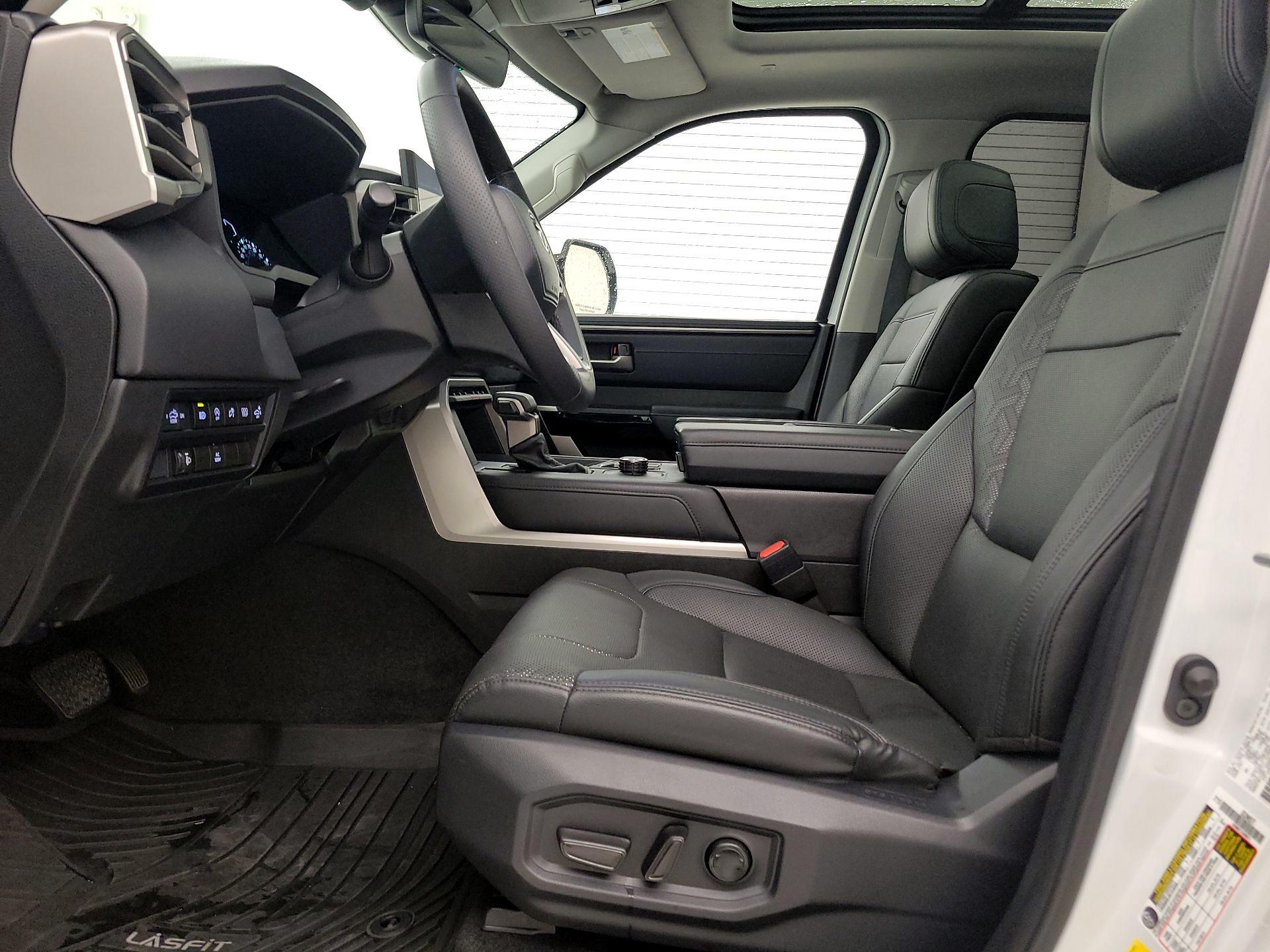 Thumbnail: 2023 Toyota Tundra - 11