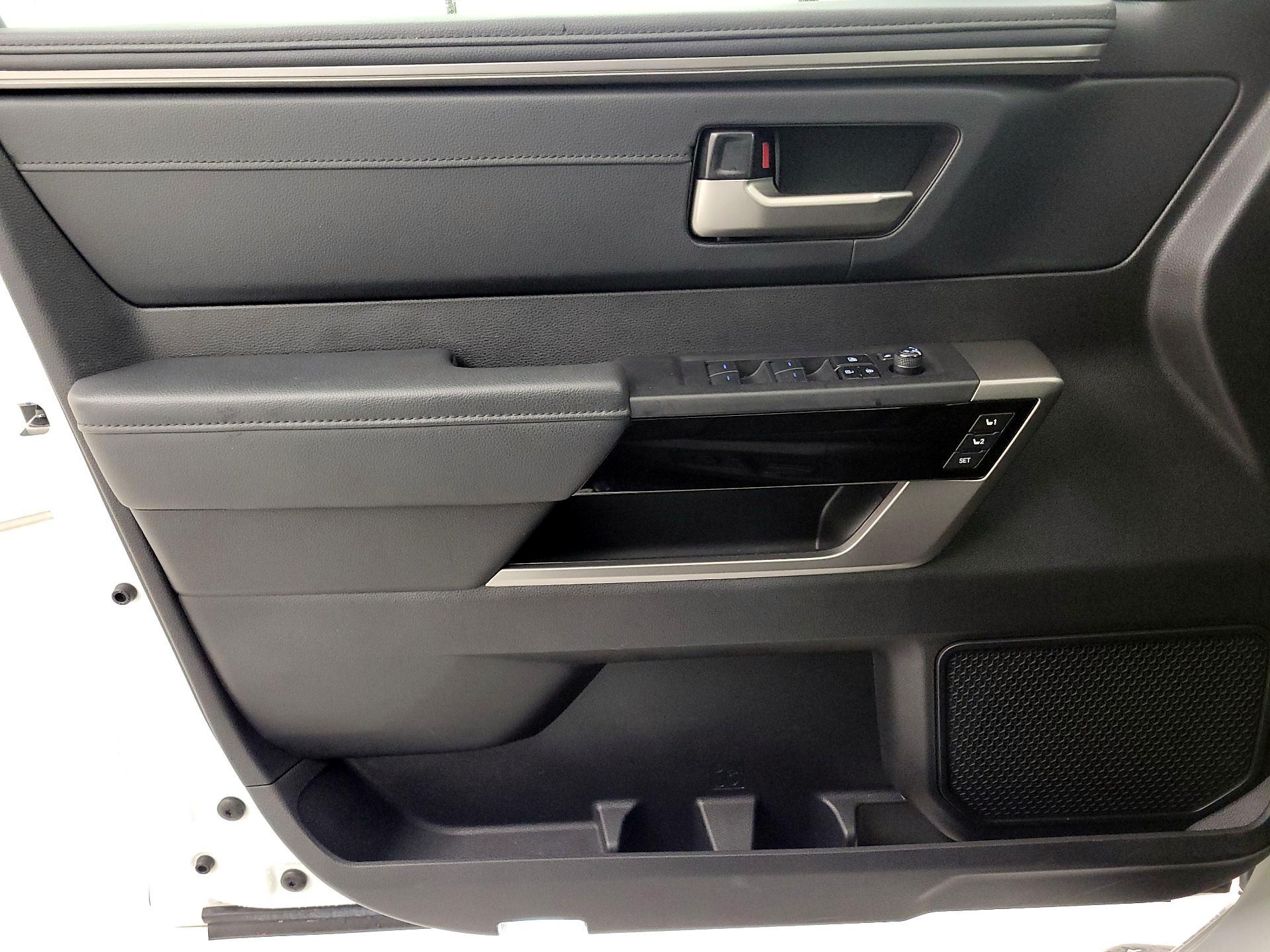 Thumbnail: 2023 Toyota Tundra - 12