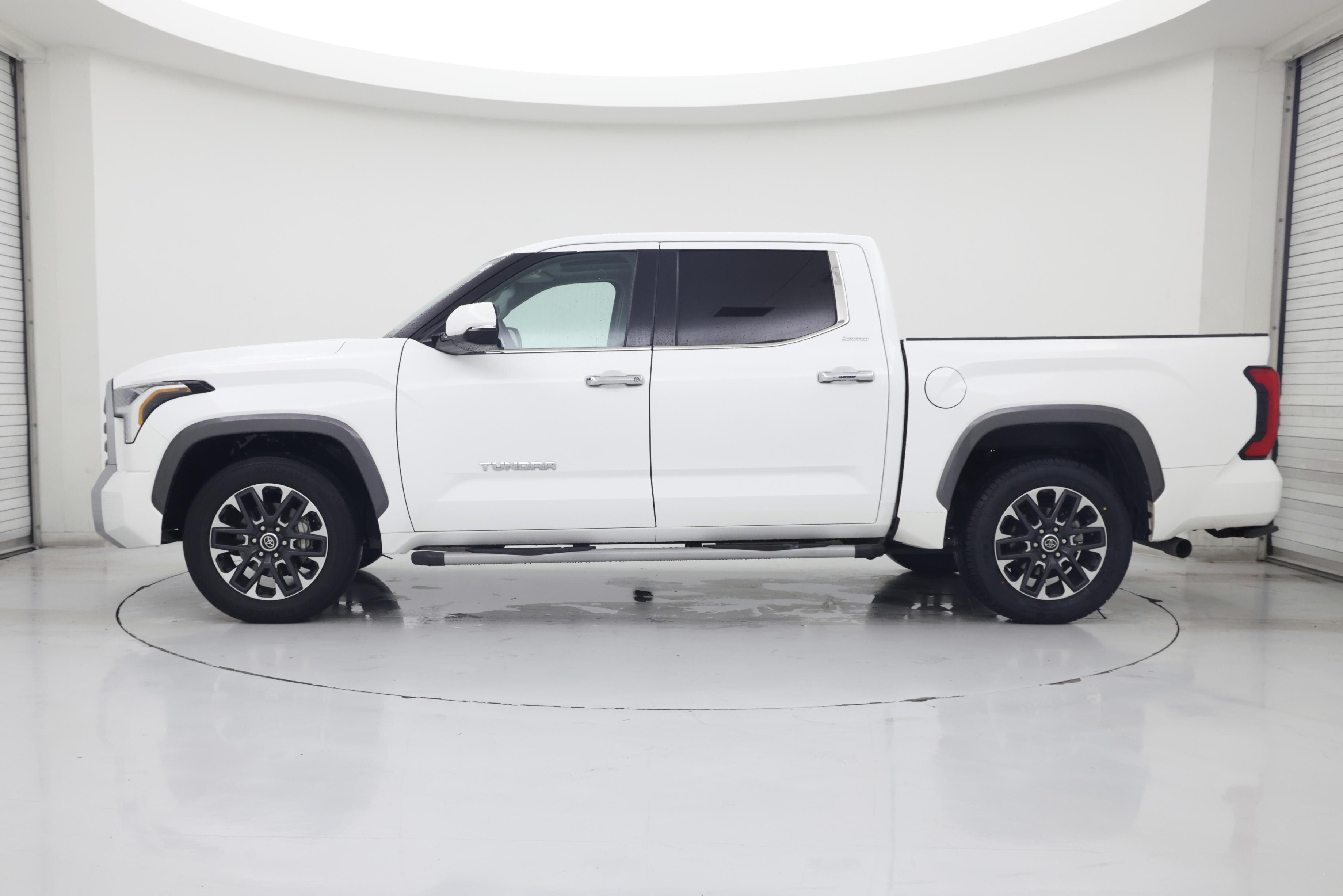 Thumbnail: 2023 Toyota Tundra - 3