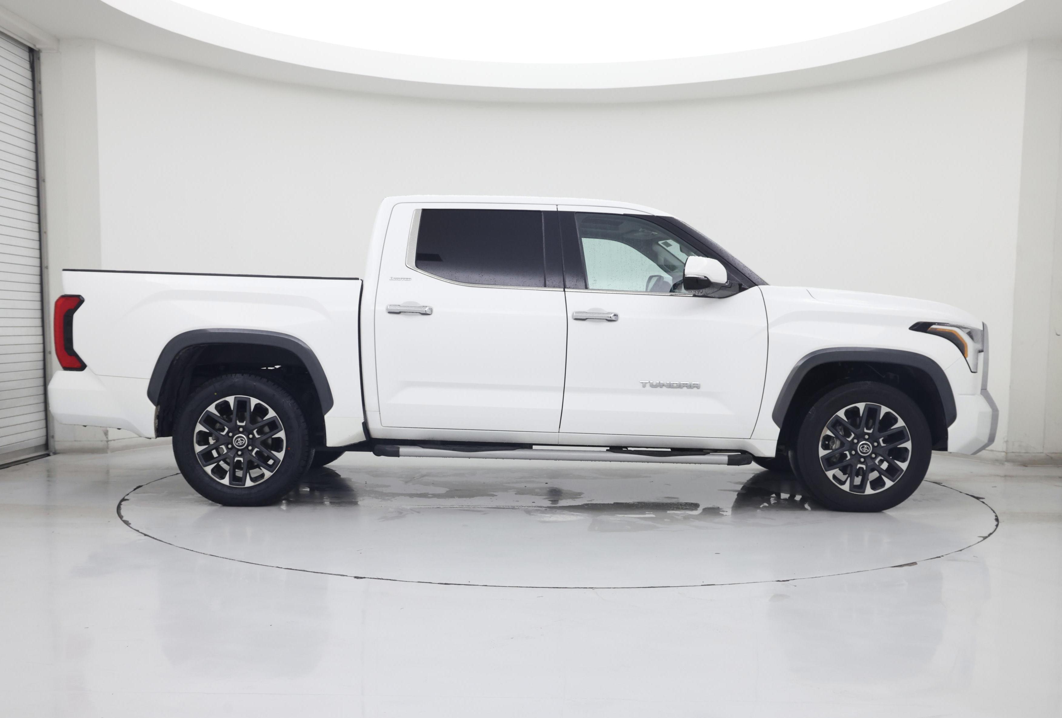 Thumbnail: 2023 Toyota Tundra - 7