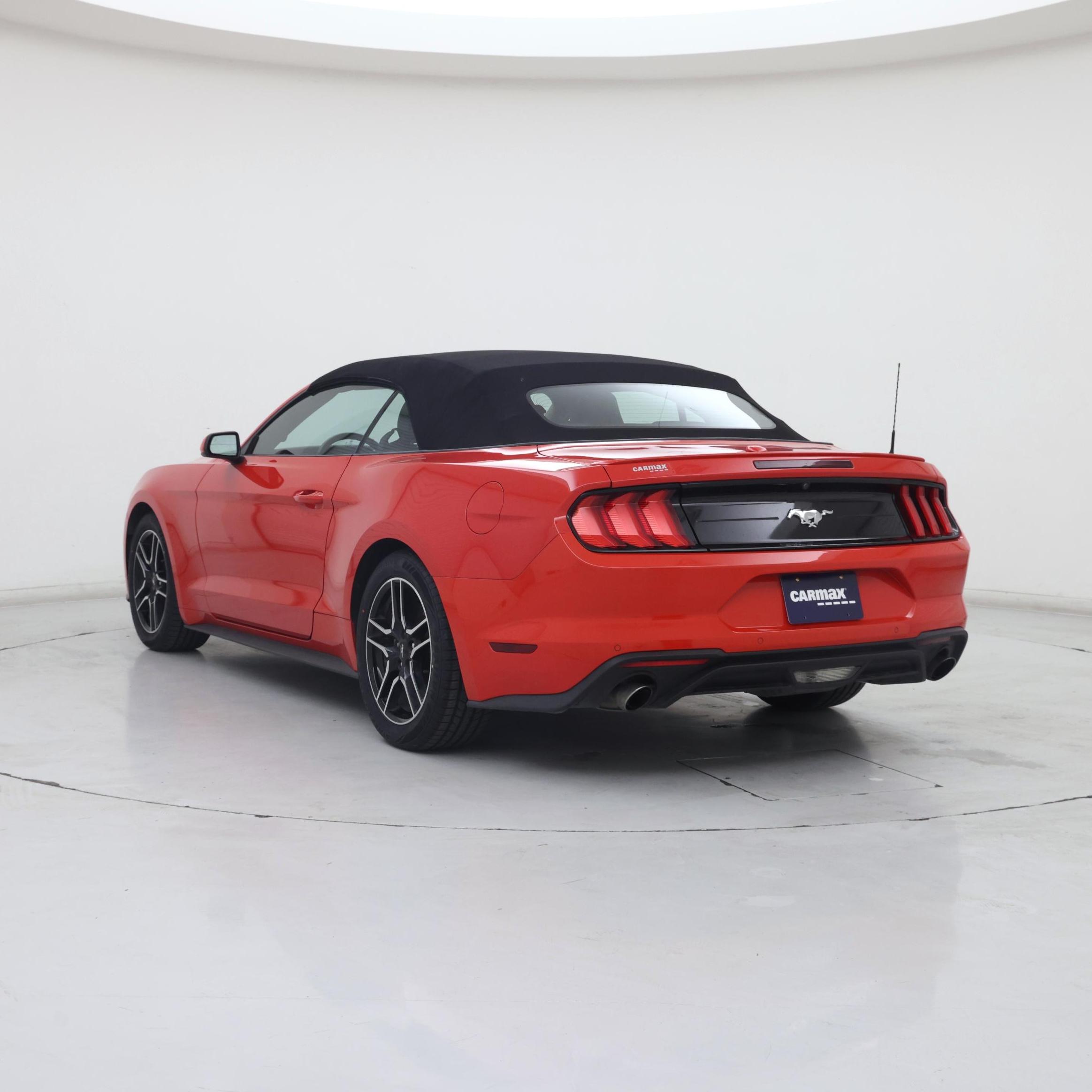 Thumbnail: 2022 Ford Mustang - 2