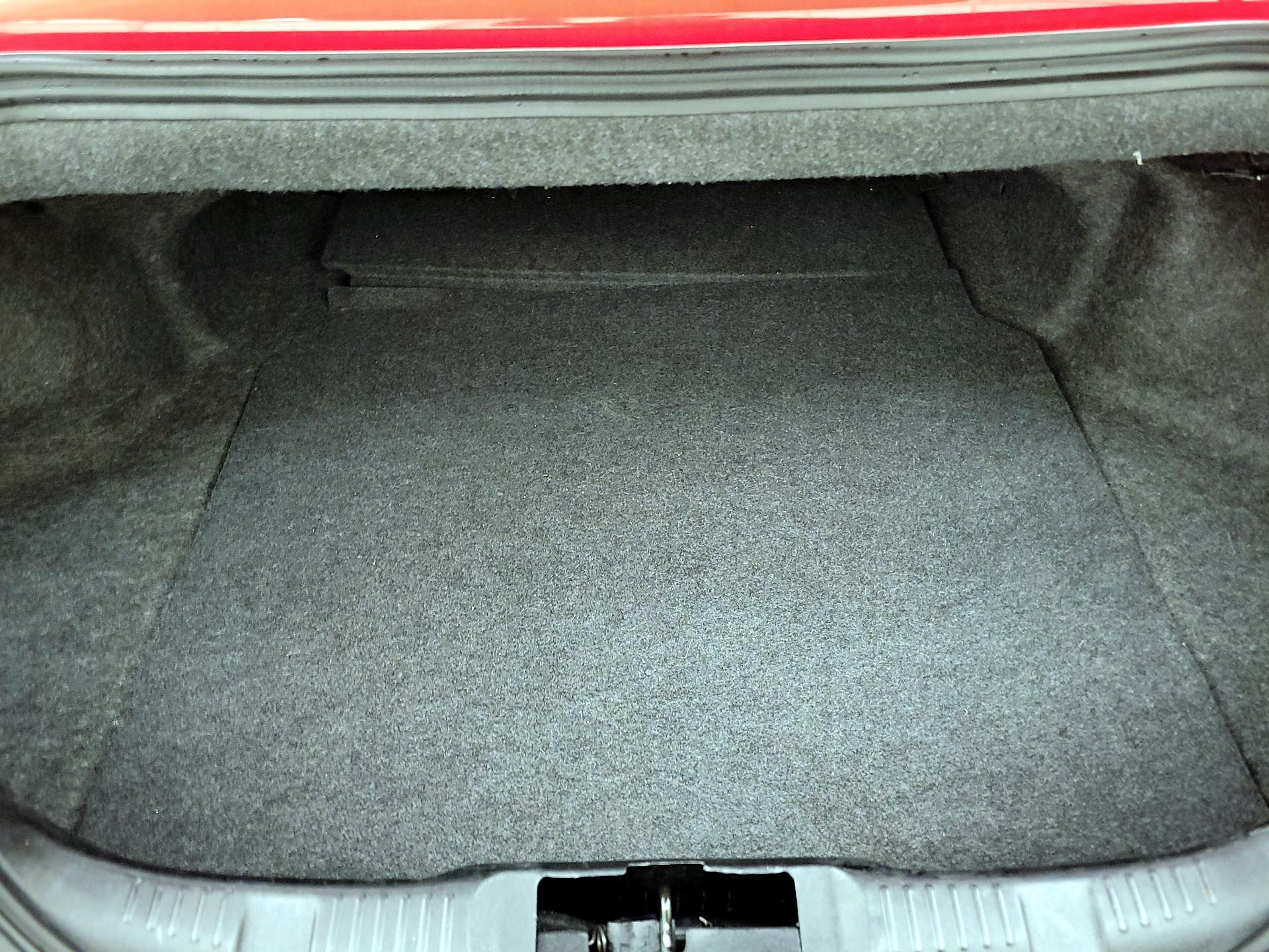 Thumbnail: 2022 Ford Mustang - 20