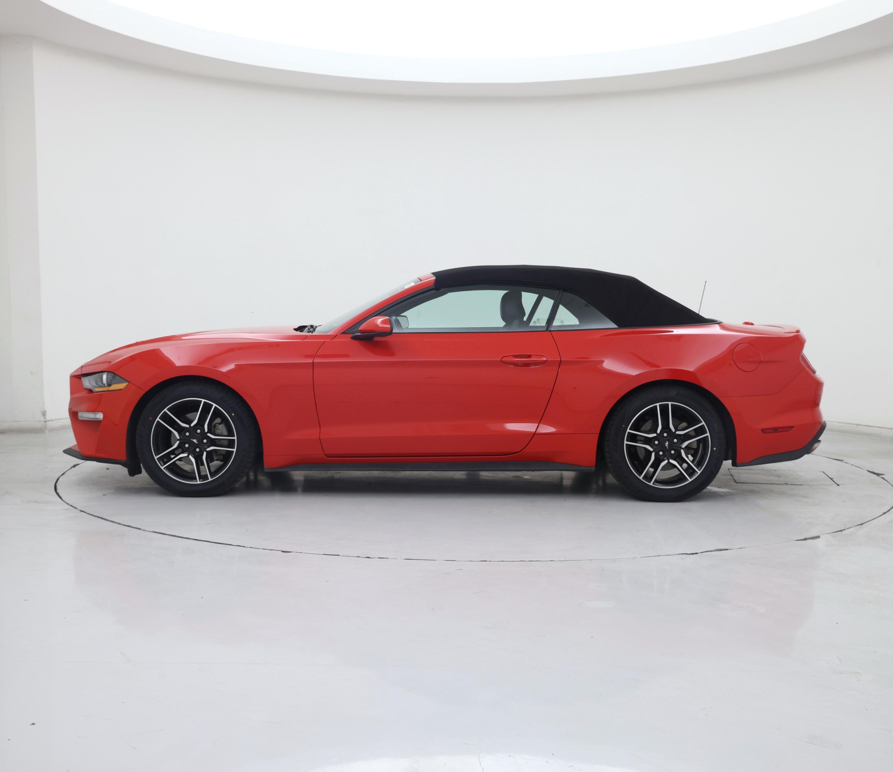 Thumbnail: 2022 Ford Mustang - 3