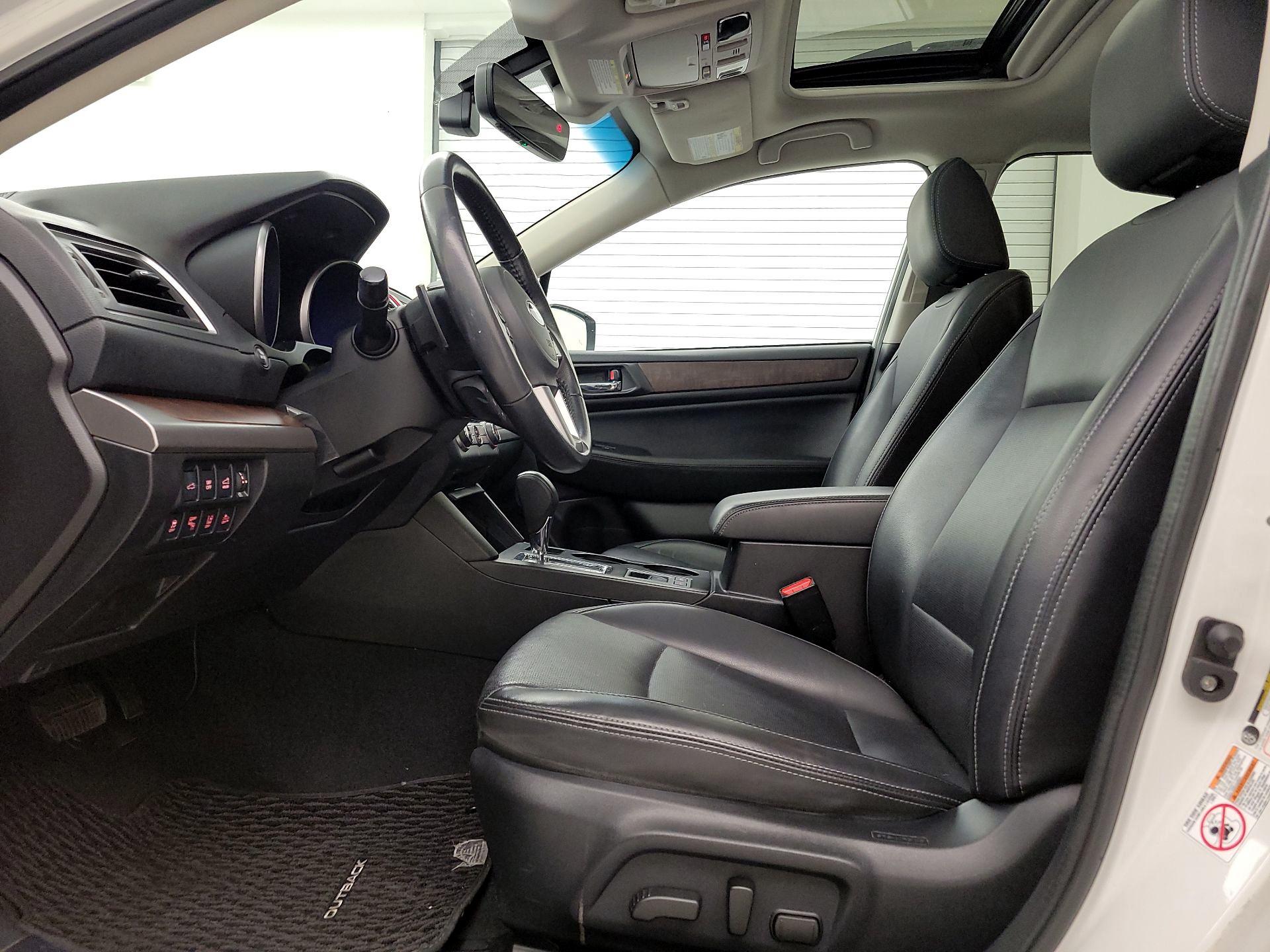 Thumbnail: 2017 Subaru Outback - 11