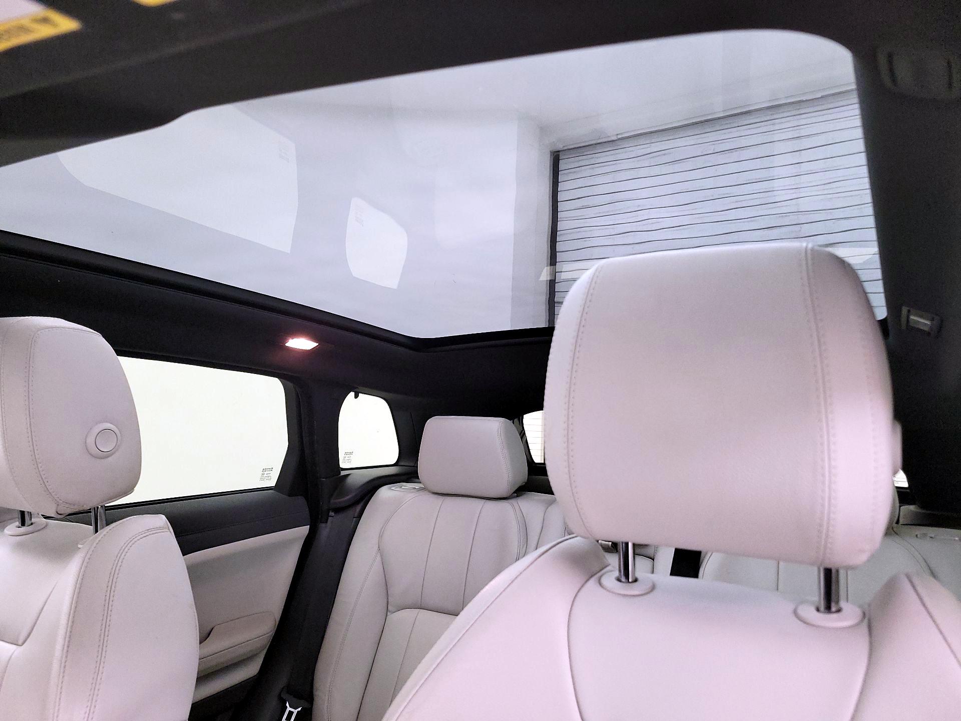 Thumbnail: 2017 Land Rover Range Rover Evoque - 20