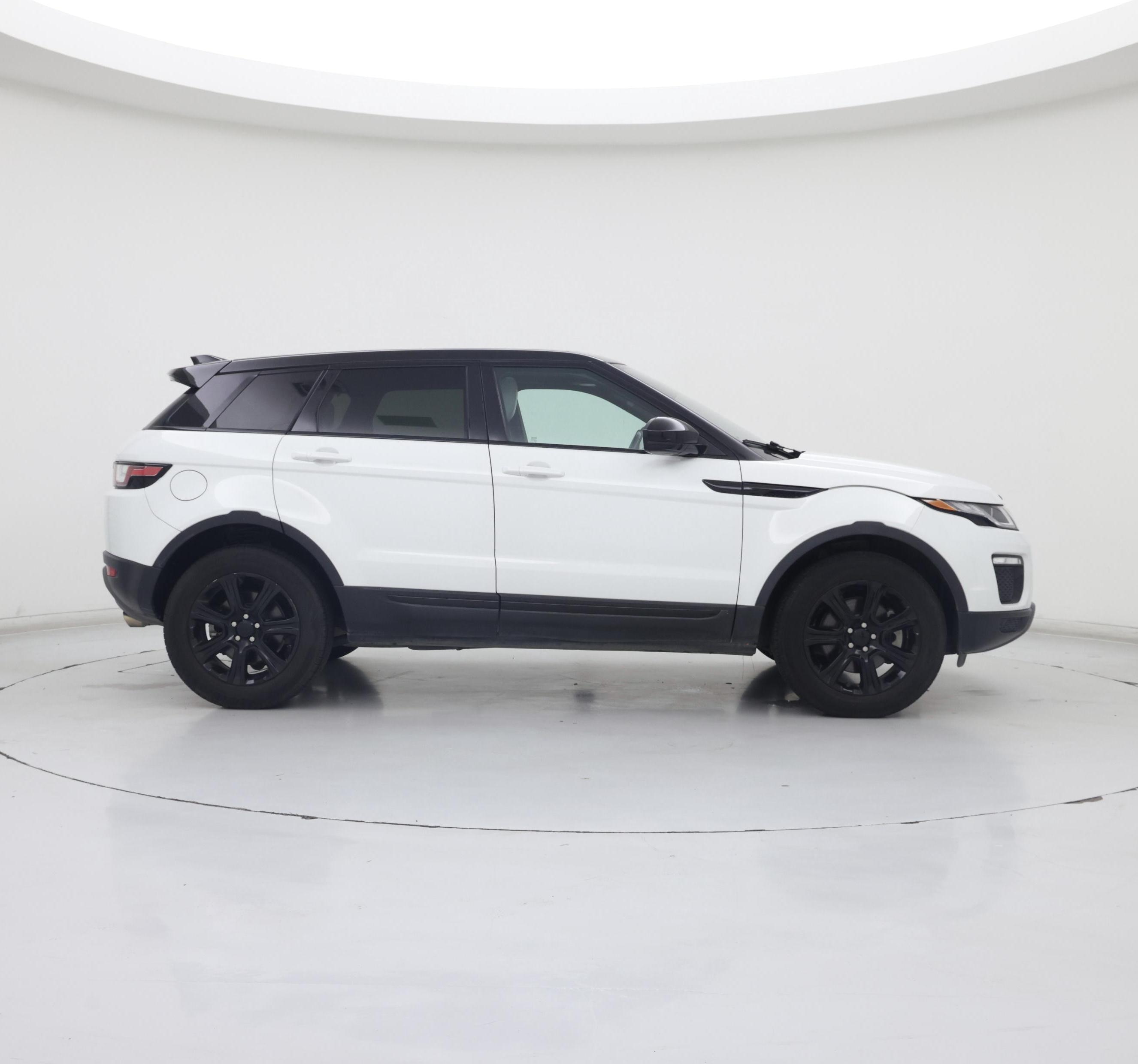 Thumbnail: 2017 Land Rover Range Rover Evoque - 7
