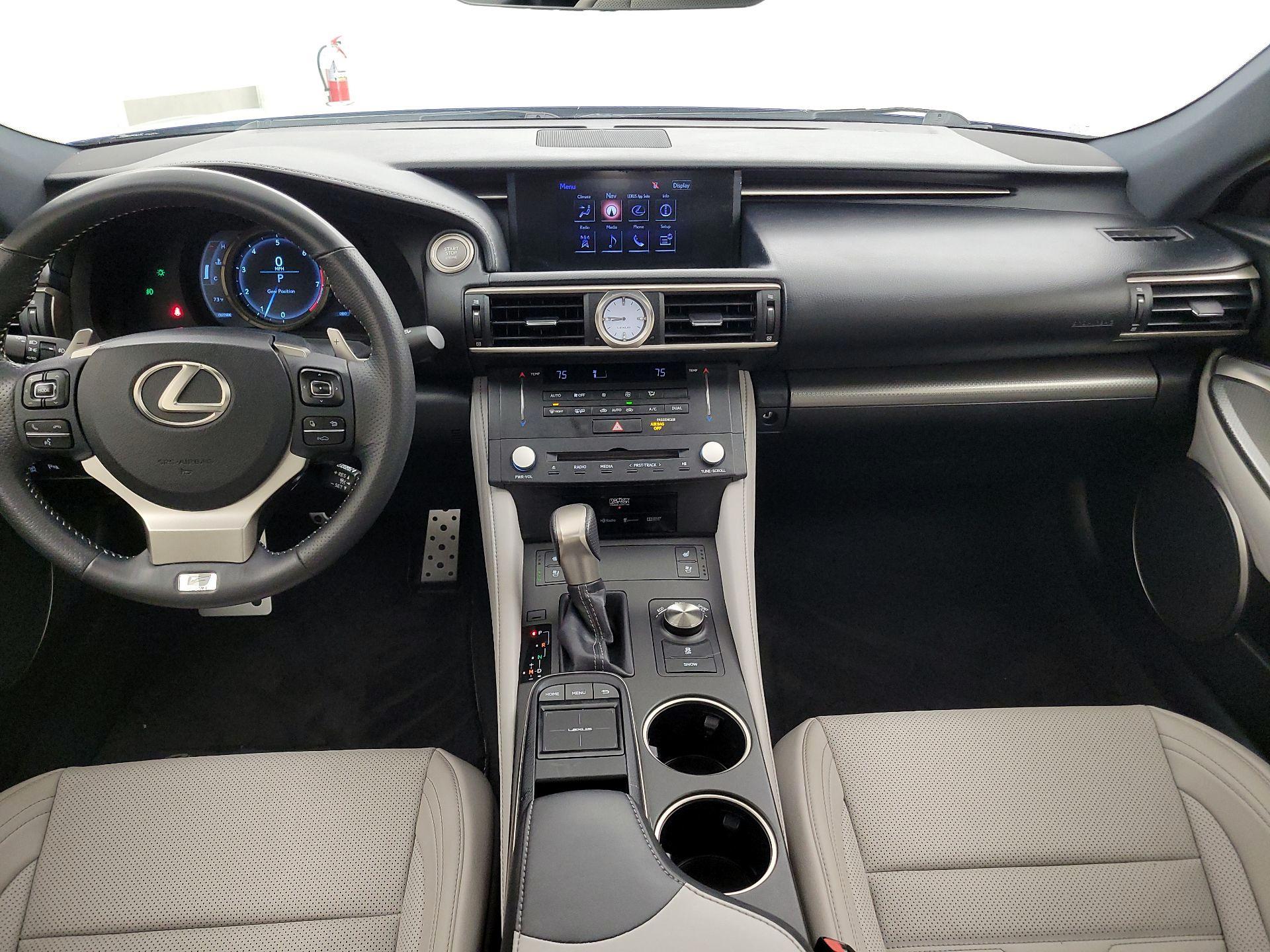 Thumbnail: 2015 Lexus RC - 9