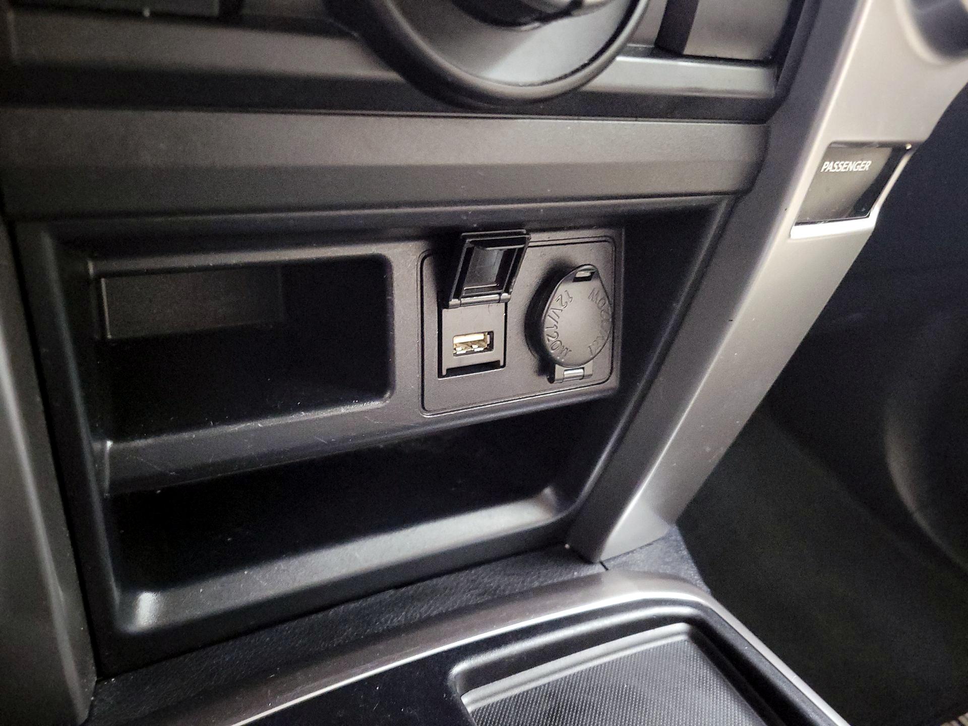 Thumbnail: 2020 Toyota 4Runner - 19