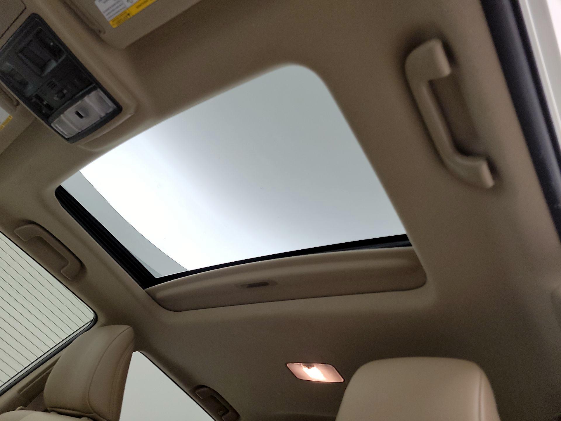 Thumbnail: 2020 Toyota 4Runner - 20