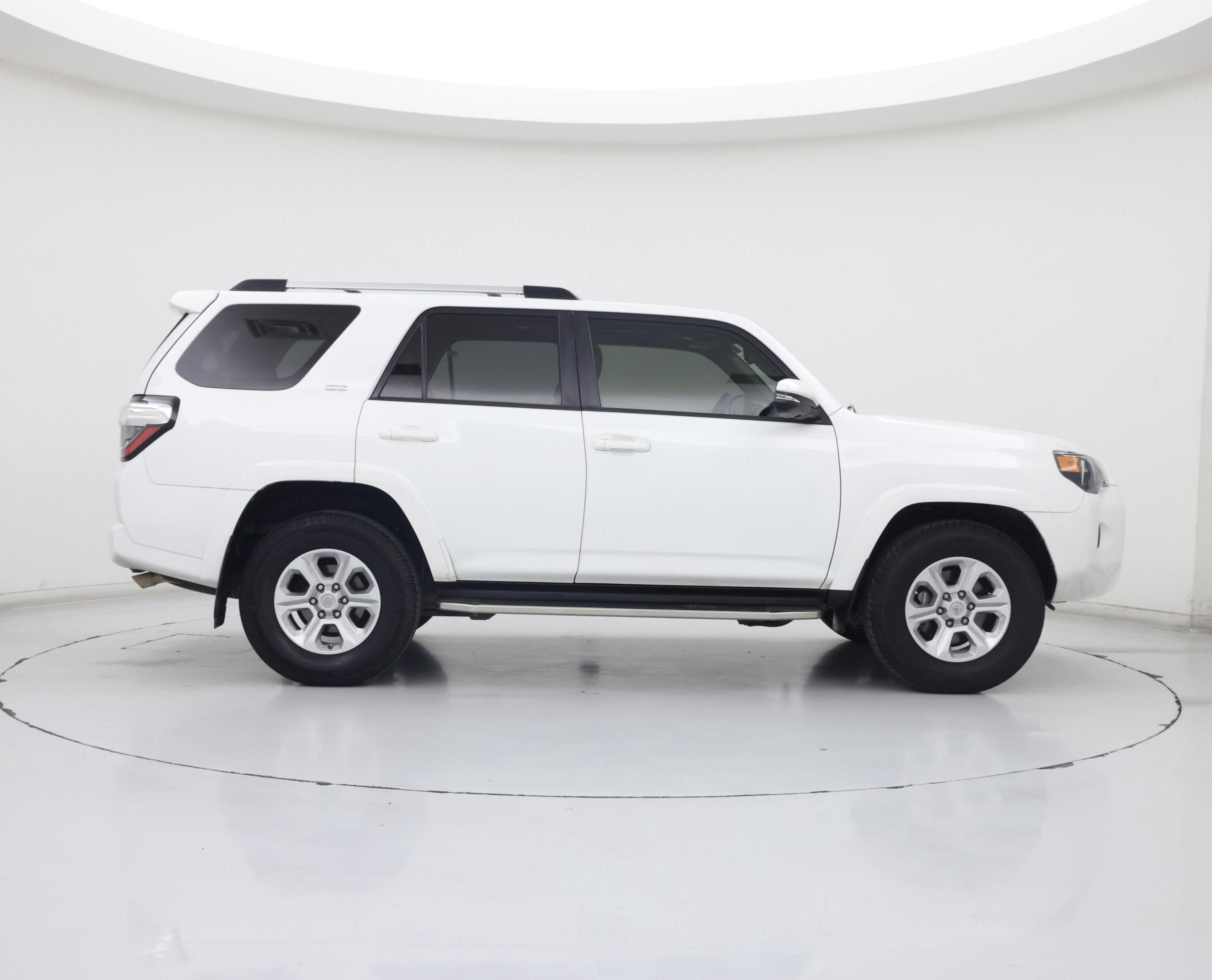 Thumbnail: 2020 Toyota 4Runner - 7