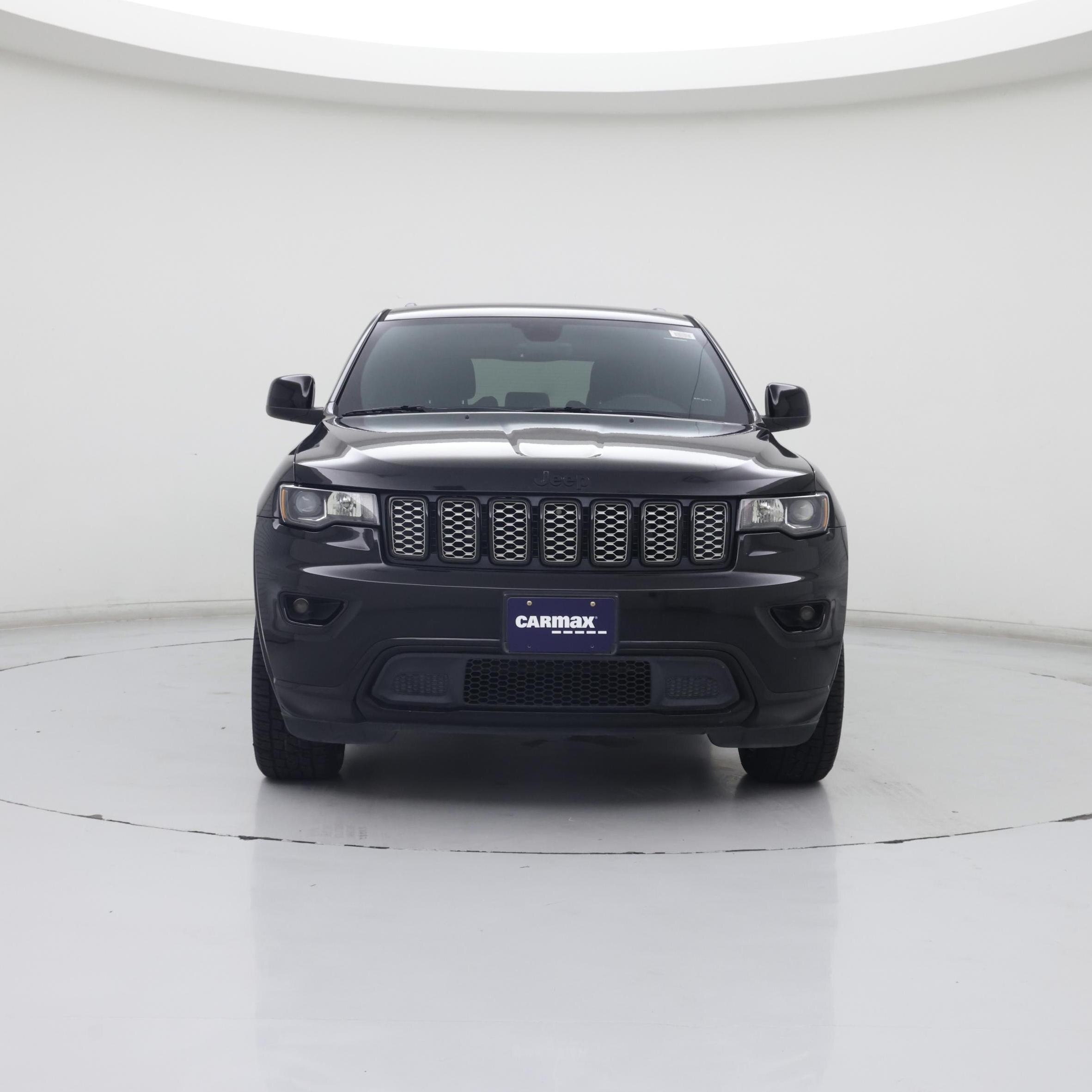 Thumbnail: 2017 Jeep Grand Cherokee - 5