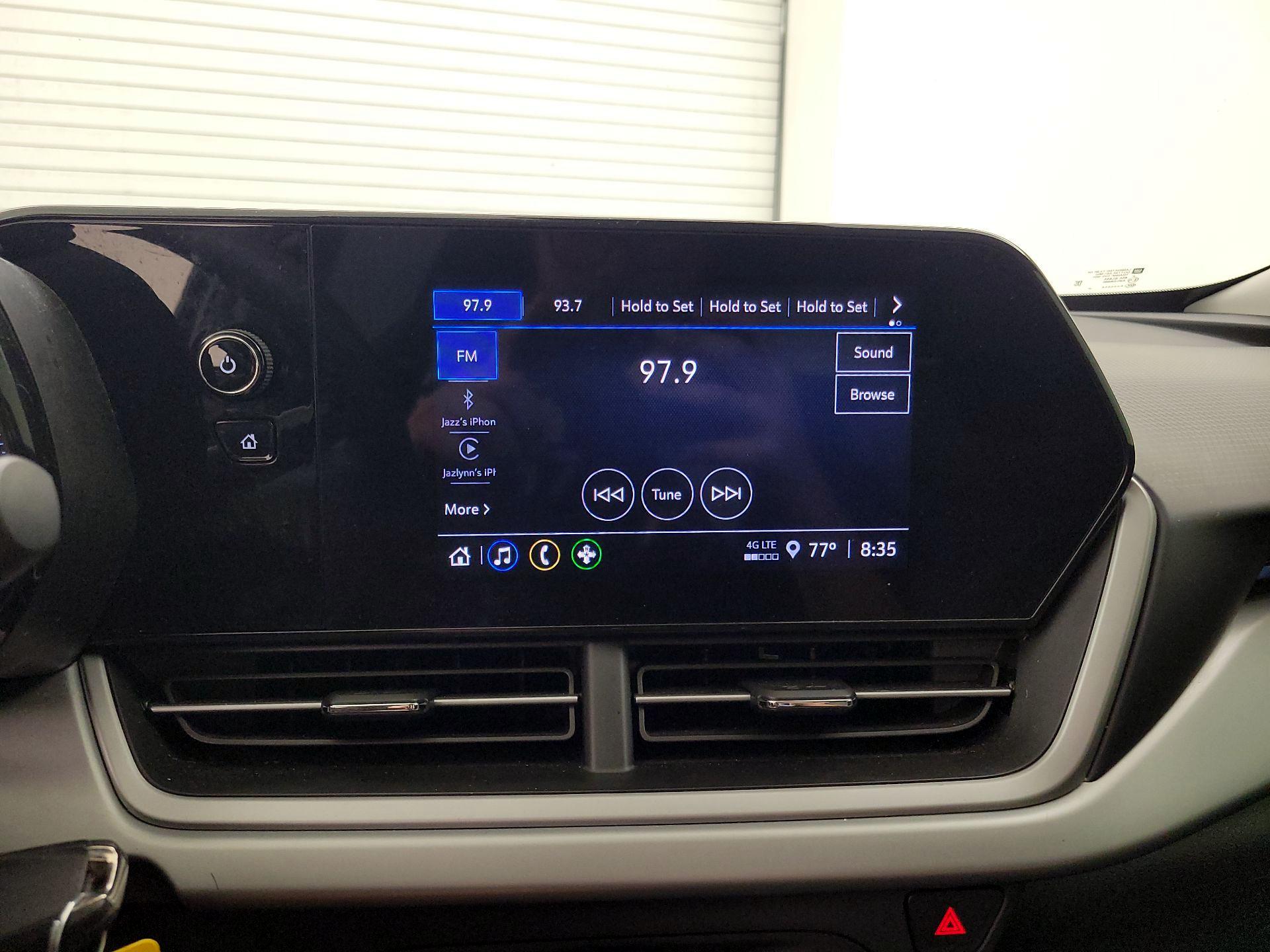 Thumbnail: 2025 Chevrolet Trax - 15