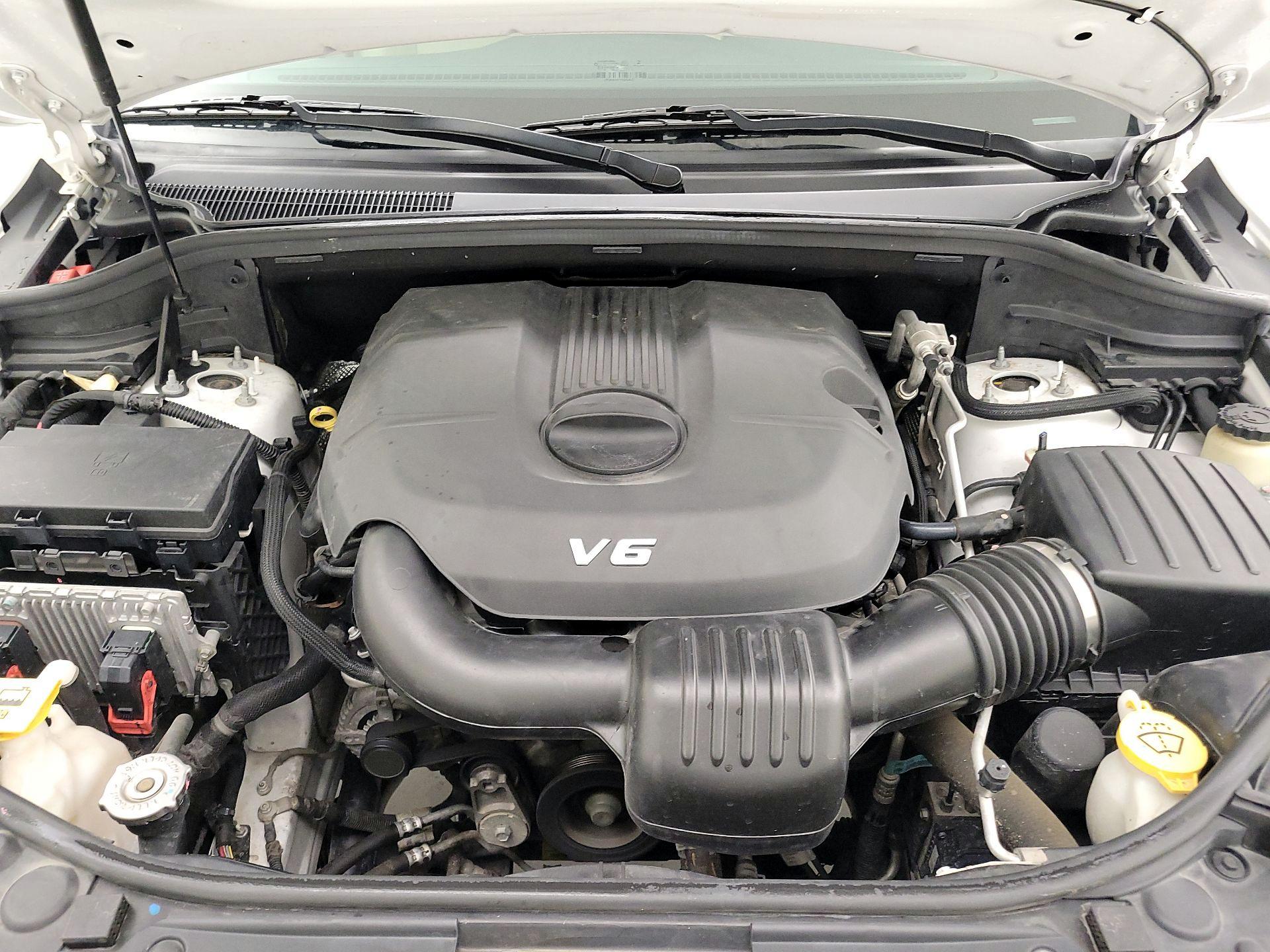 Thumbnail: 2014 Jeep Grand Cherokee - 20