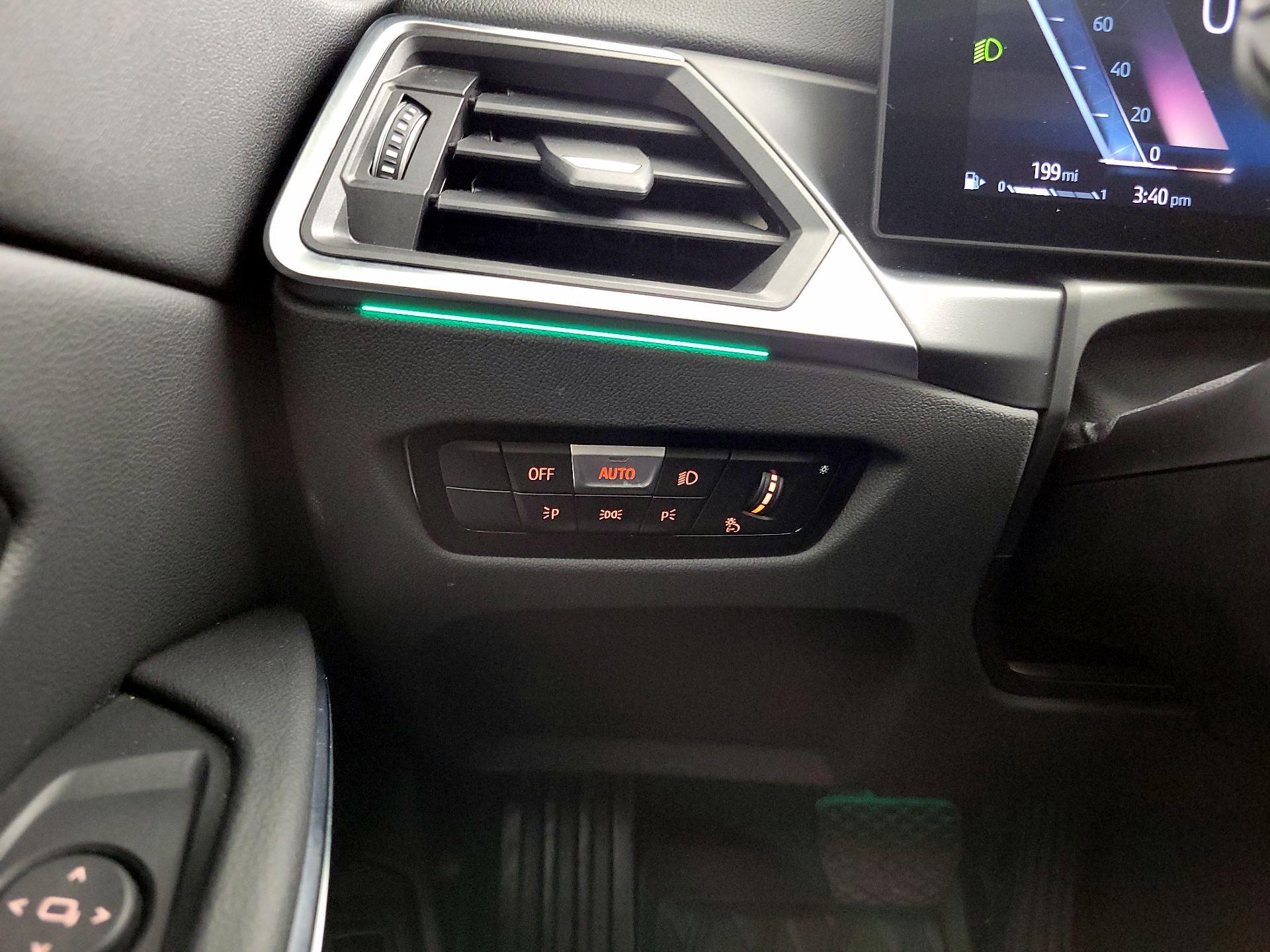 Thumbnail: 2024 BMW 3 Series - 13