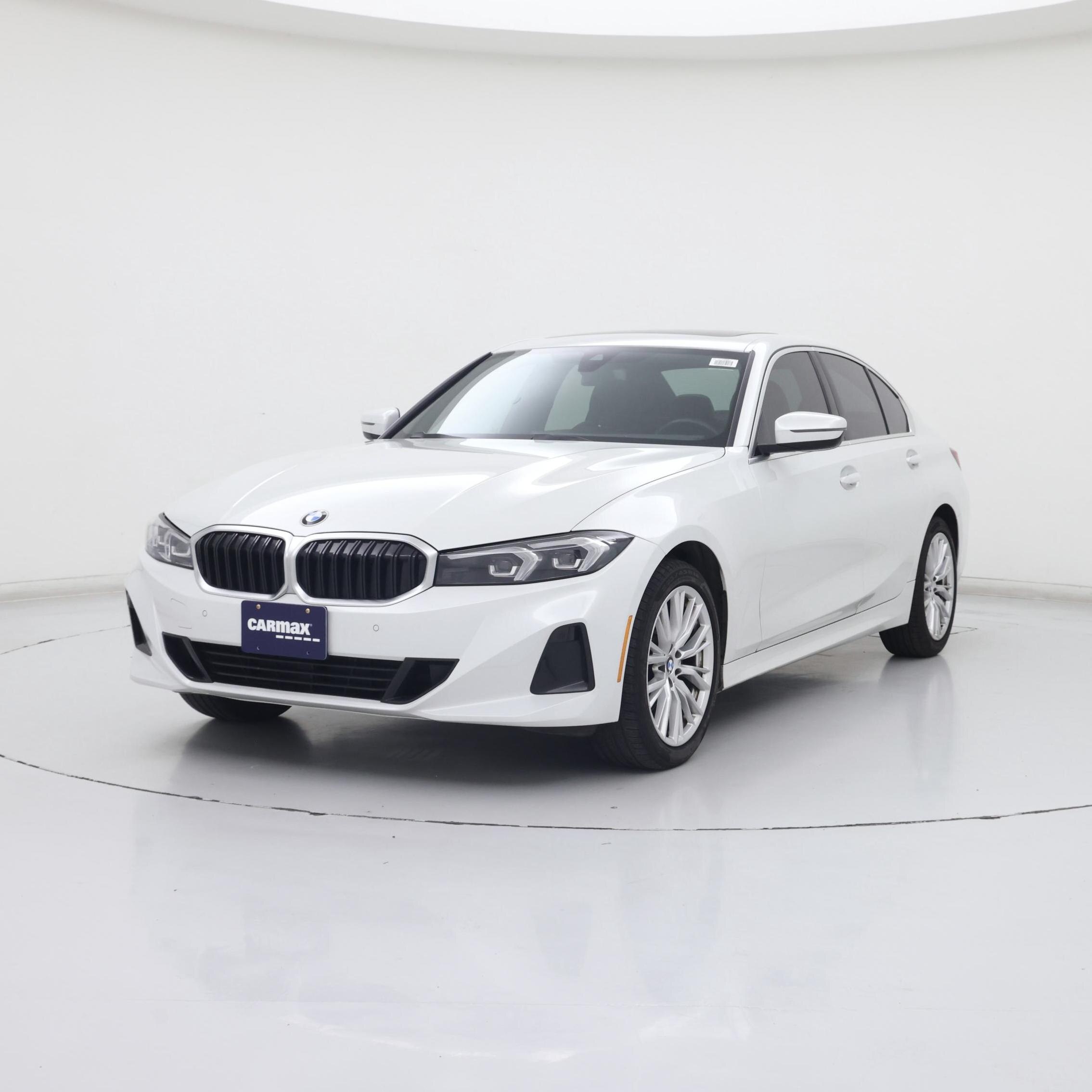 Thumbnail: 2024 BMW 3 Series - 4