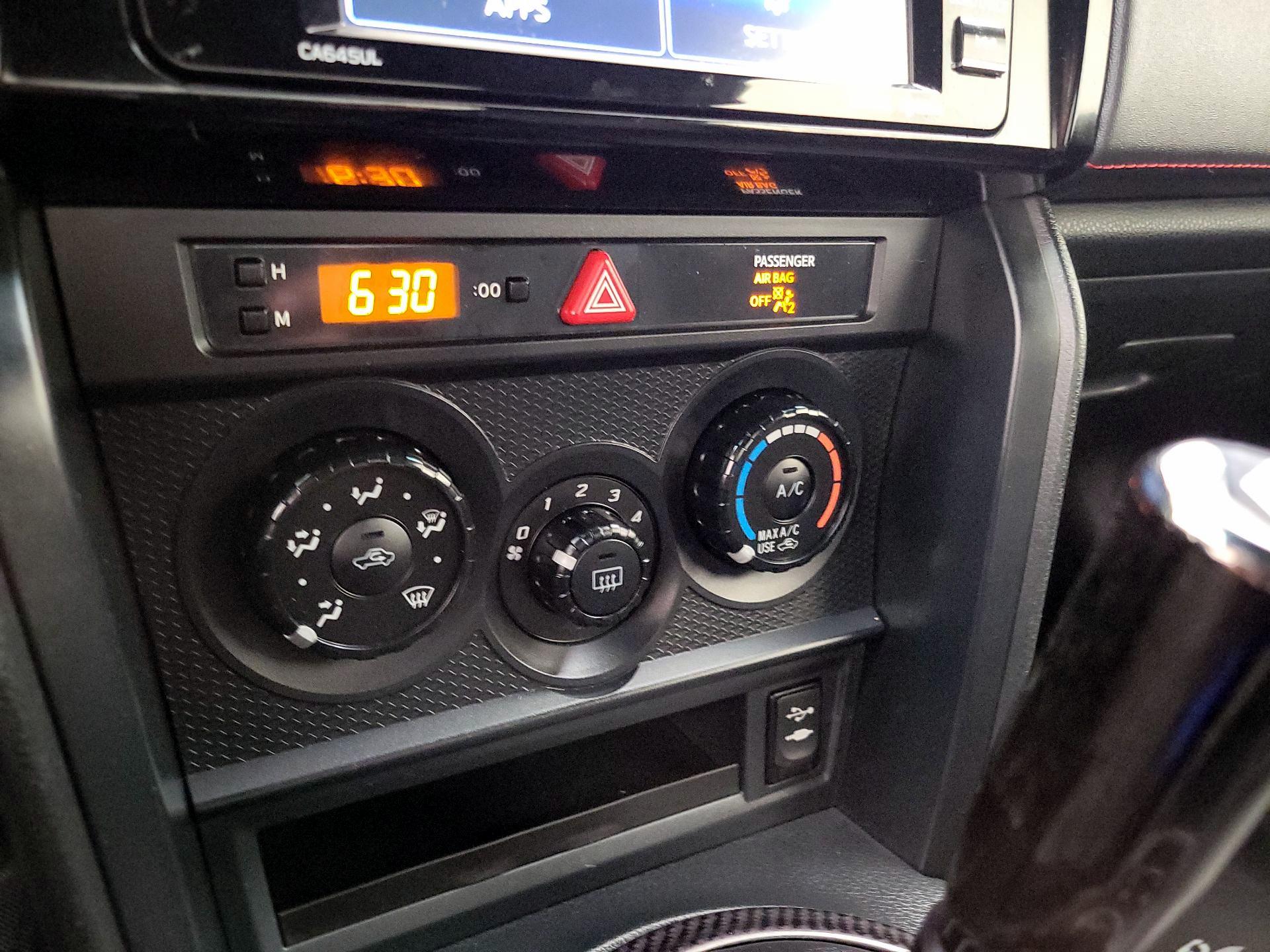 Thumbnail: 2018 Subaru BRZ - 16