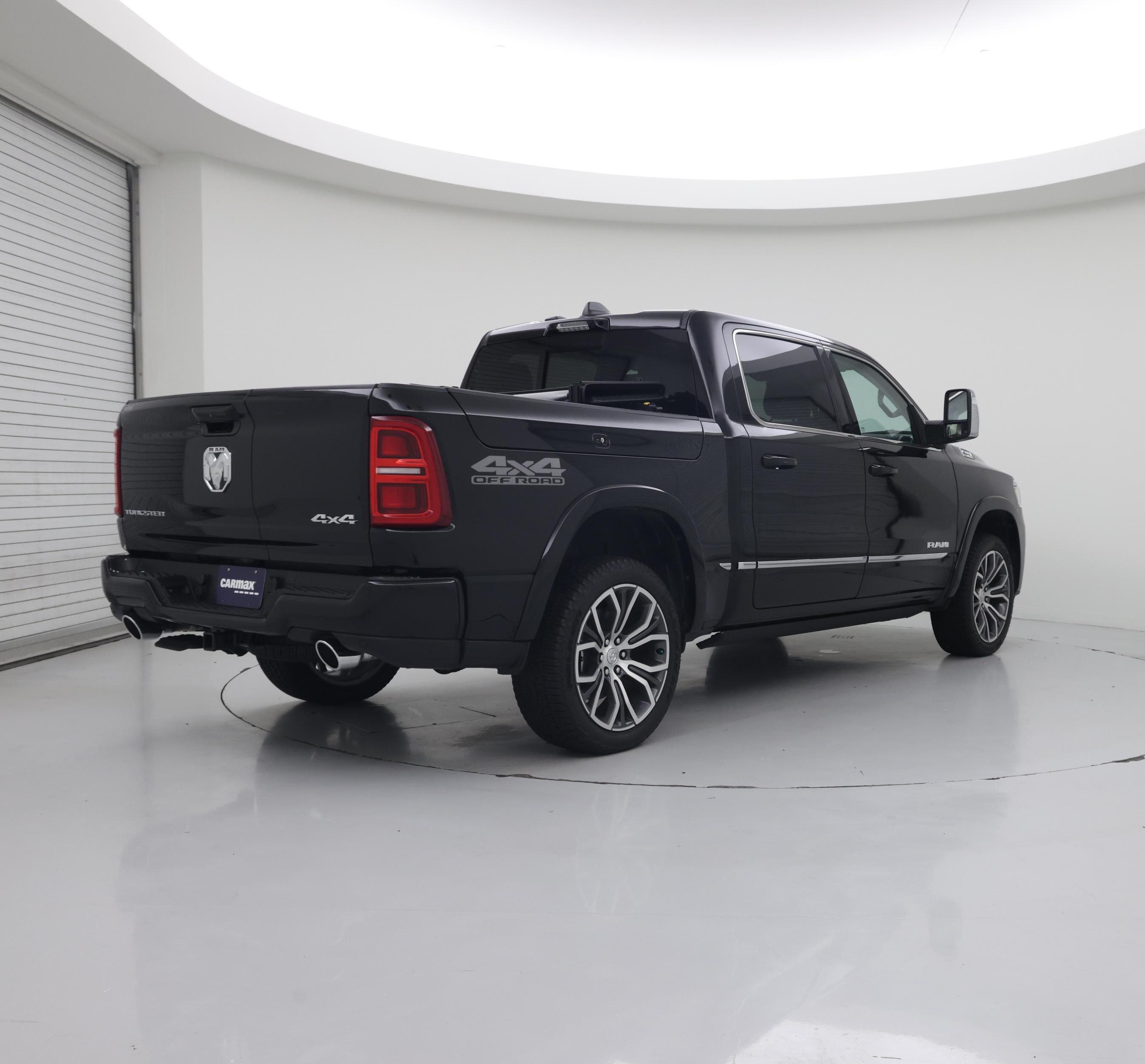 Thumbnail: 2025 RAM 1500 - 8