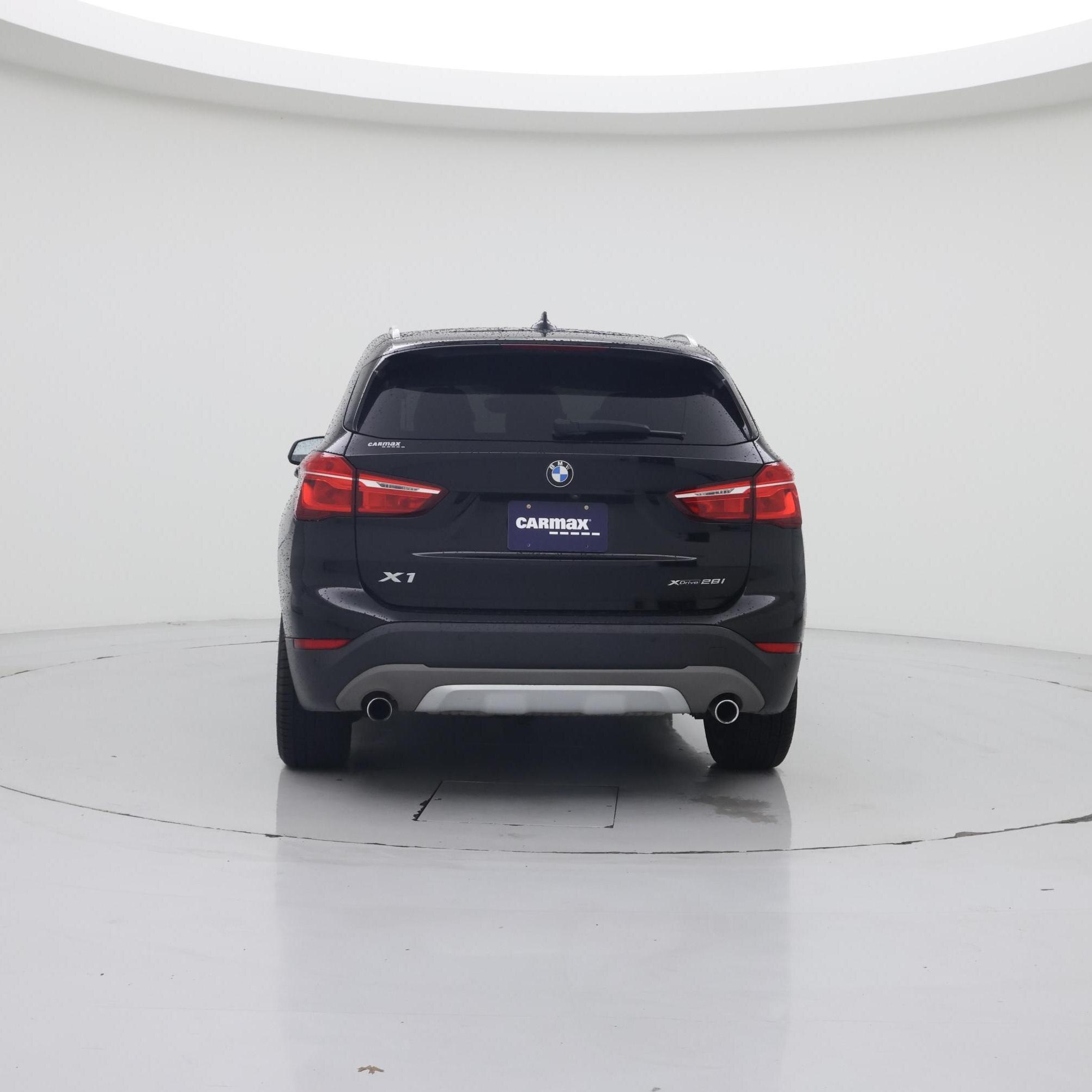 Thumbnail: 2018 BMW X1 - 6