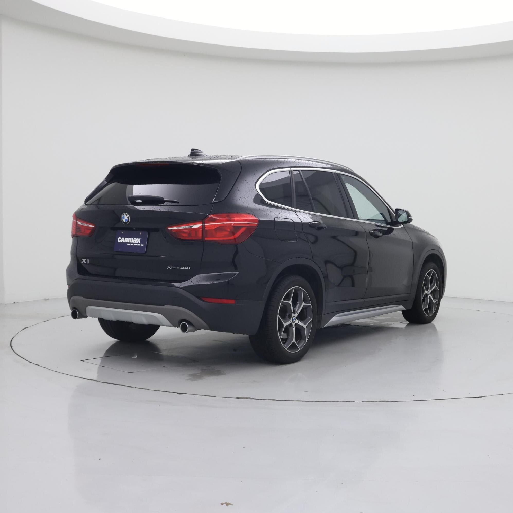 Thumbnail: 2018 BMW X1 - 8