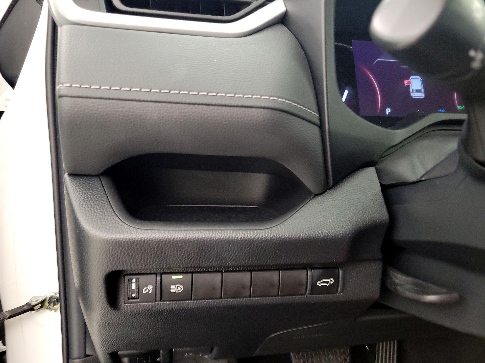 Thumbnail: 2023 Toyota RAV4 - 13