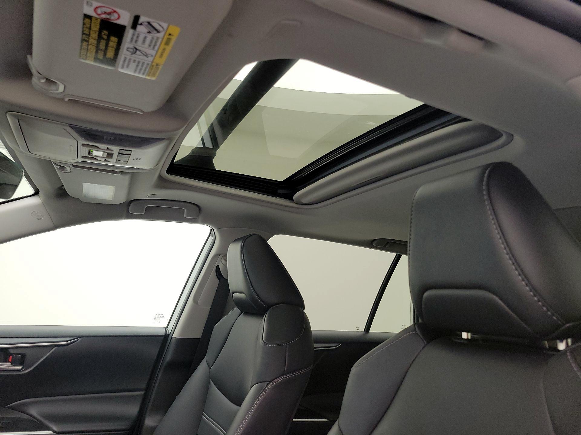 Thumbnail: 2023 Toyota RAV4 - 19