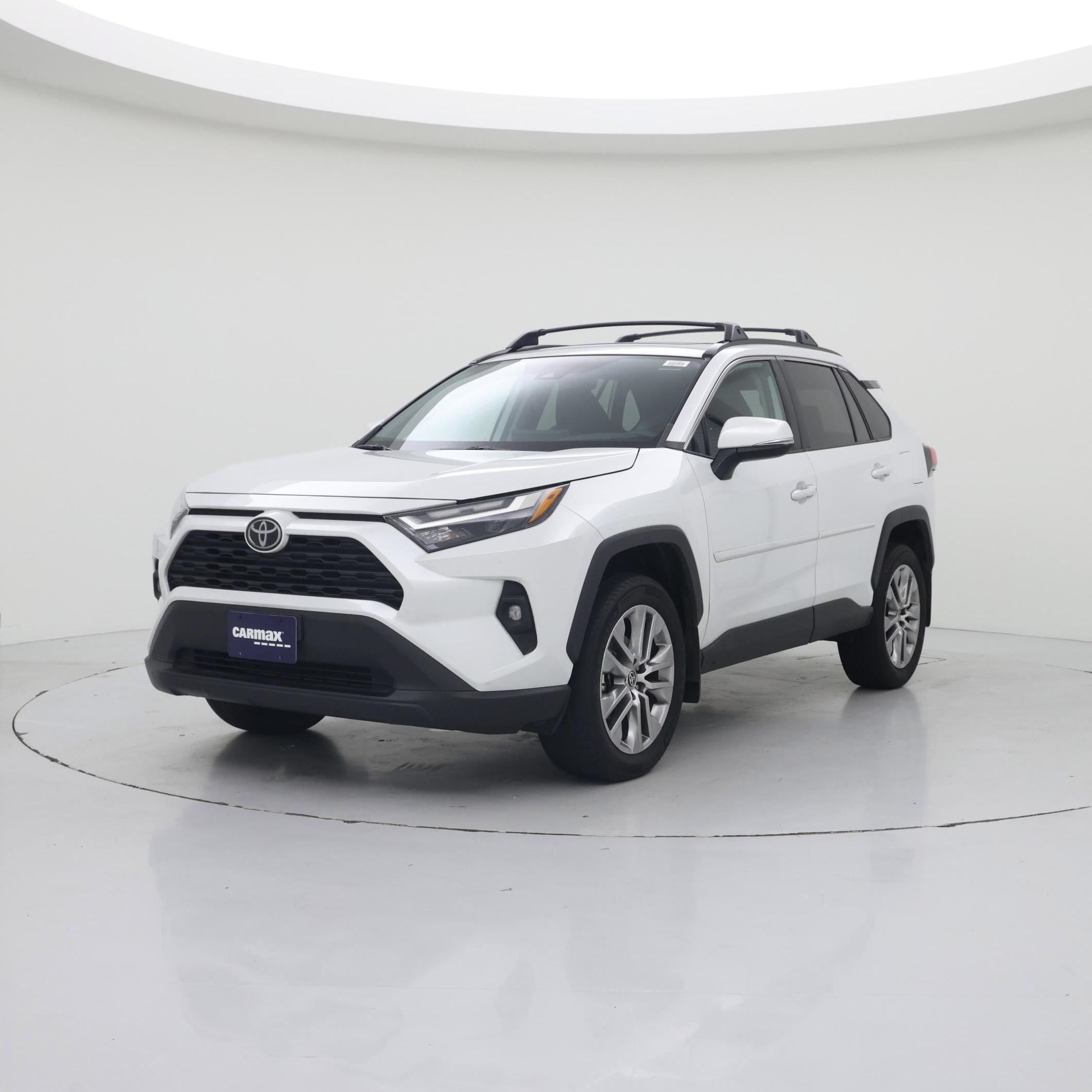 Thumbnail: 2023 Toyota RAV4 - 4