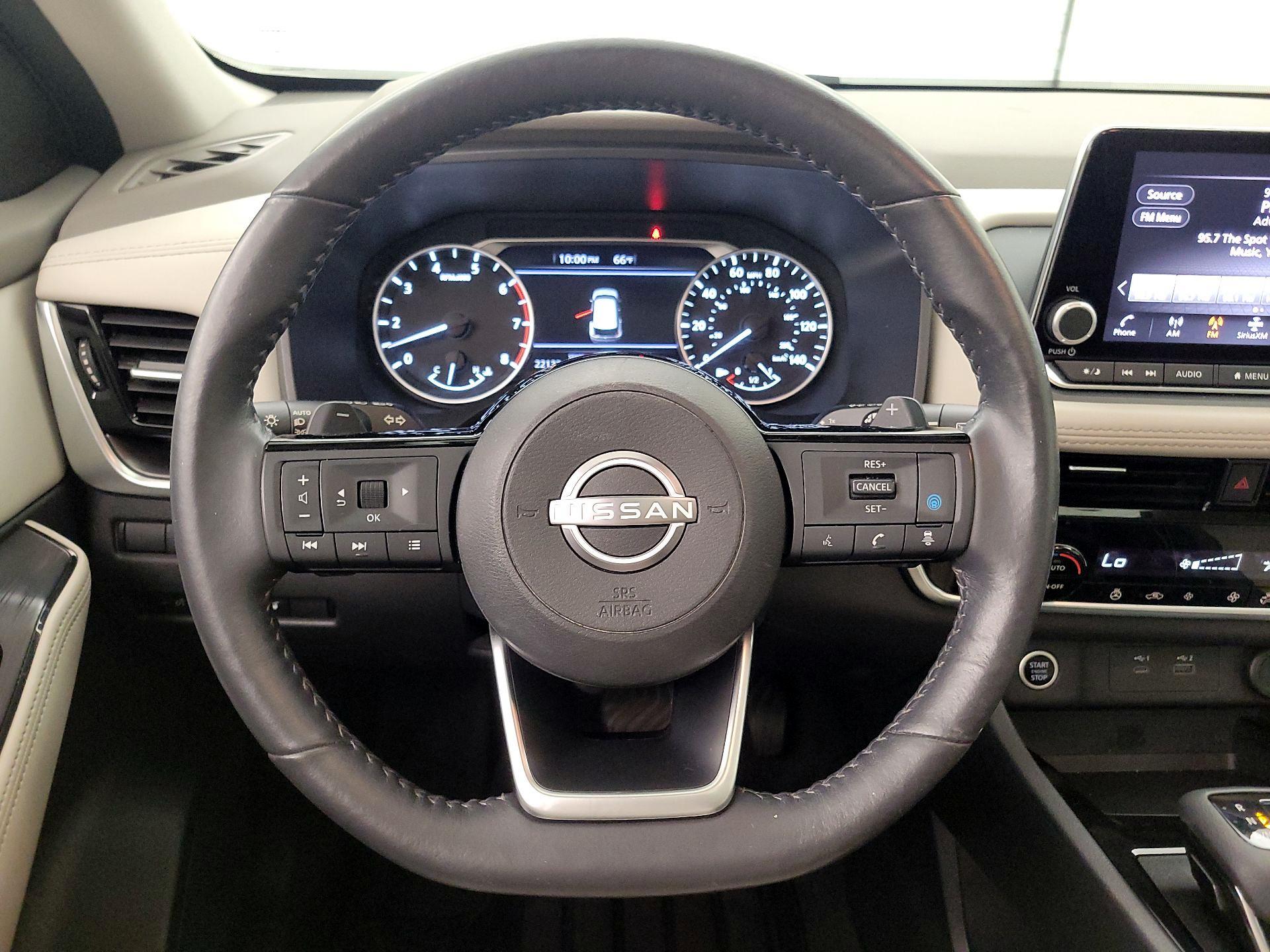 Thumbnail: 2023 Nissan Rogue - 10