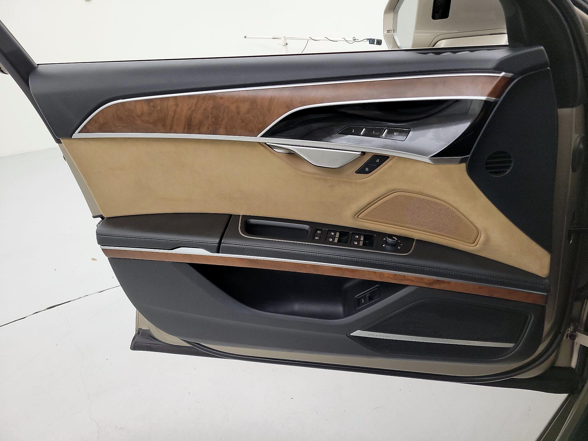 Thumbnail: 2019 Audi A8 - 12