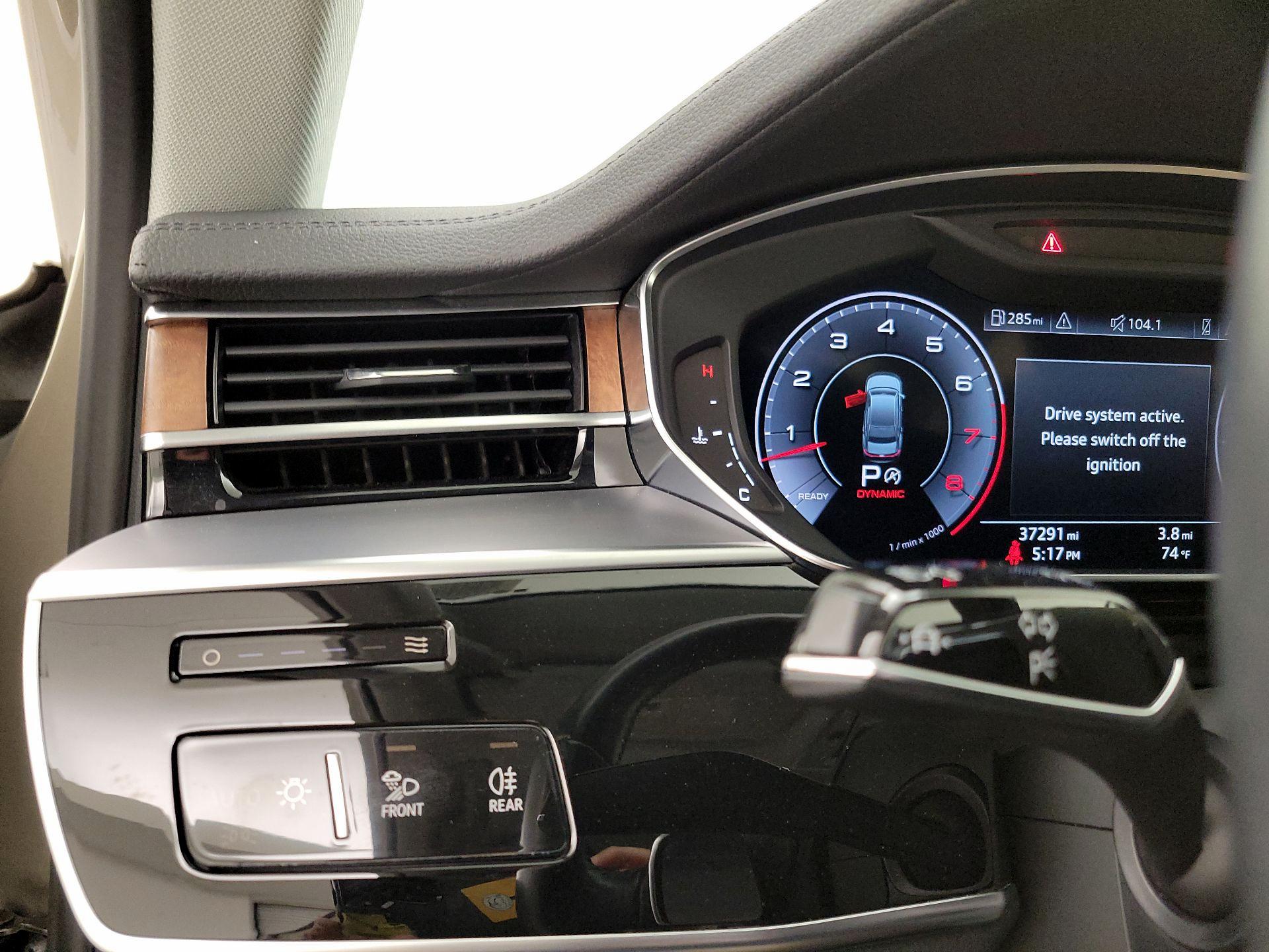 Thumbnail: 2019 Audi A8 - 13