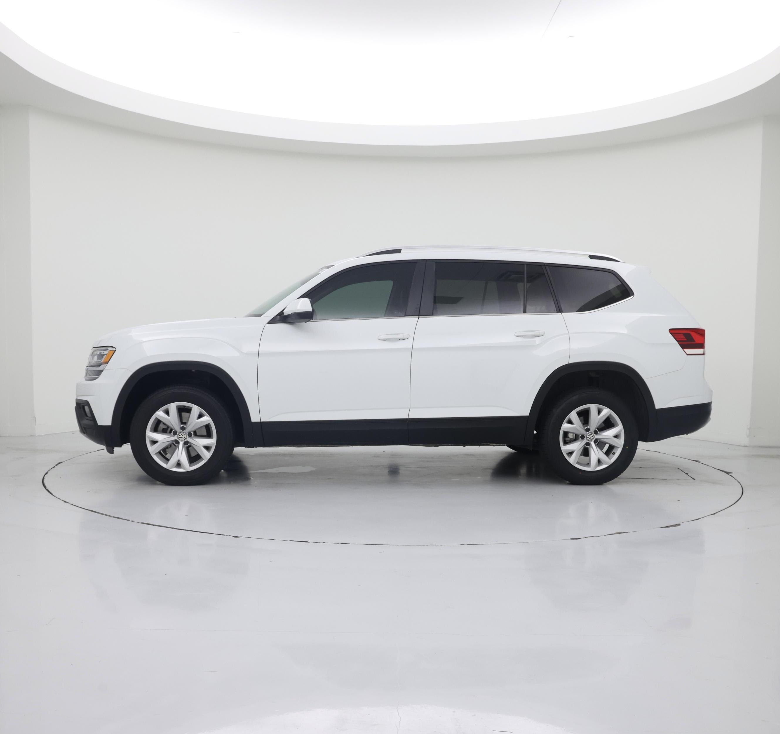 Thumbnail: 2019 Volkswagen Atlas - 3