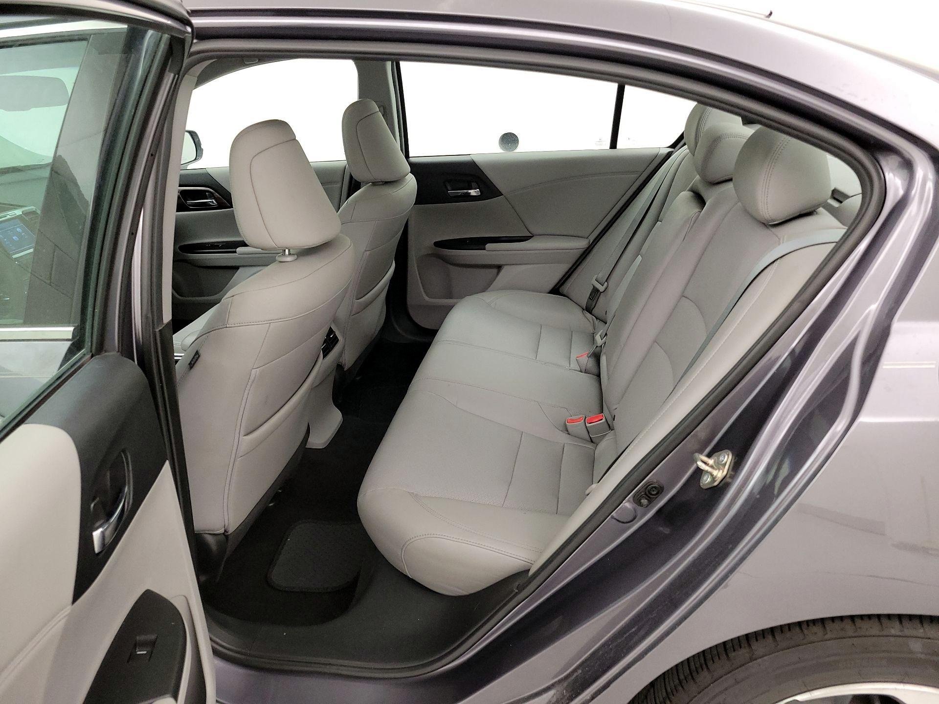 Thumbnail: 2017 Honda Accord - 20