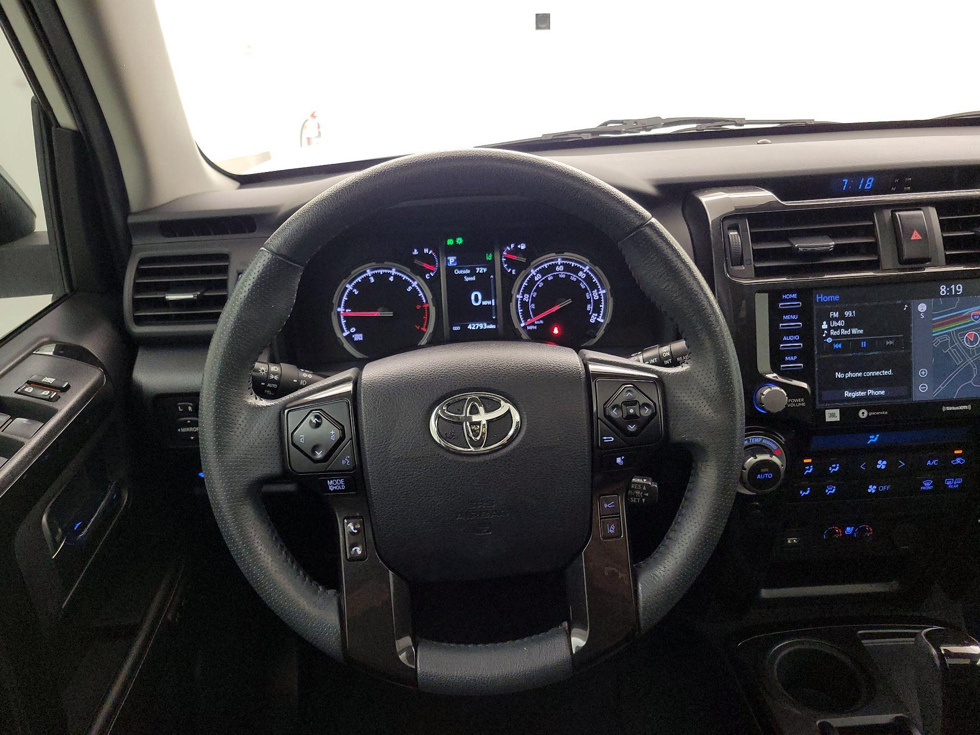 Thumbnail: 2021 Toyota 4Runner - 10