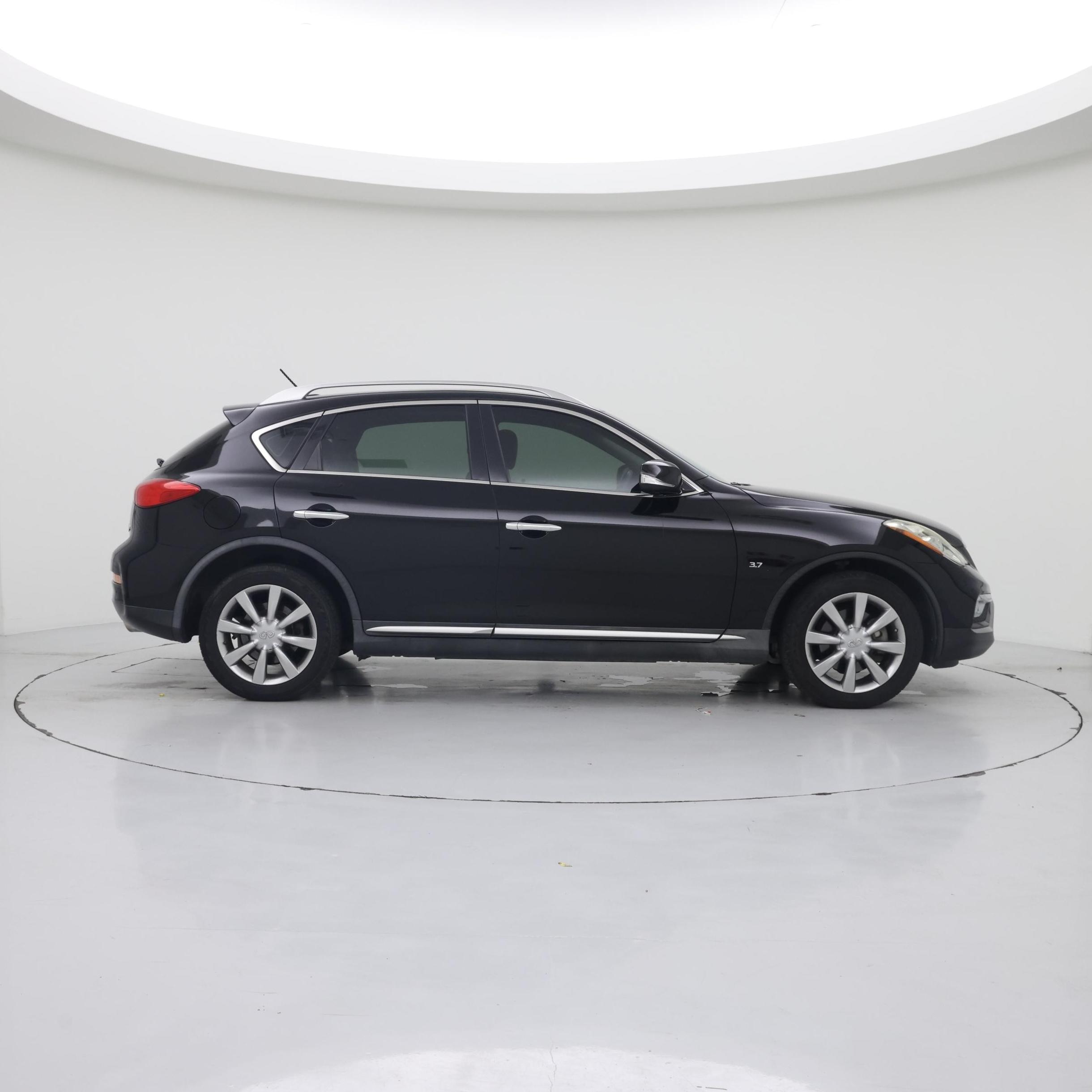 Thumbnail: 2017 INFINITI QX50 - 7